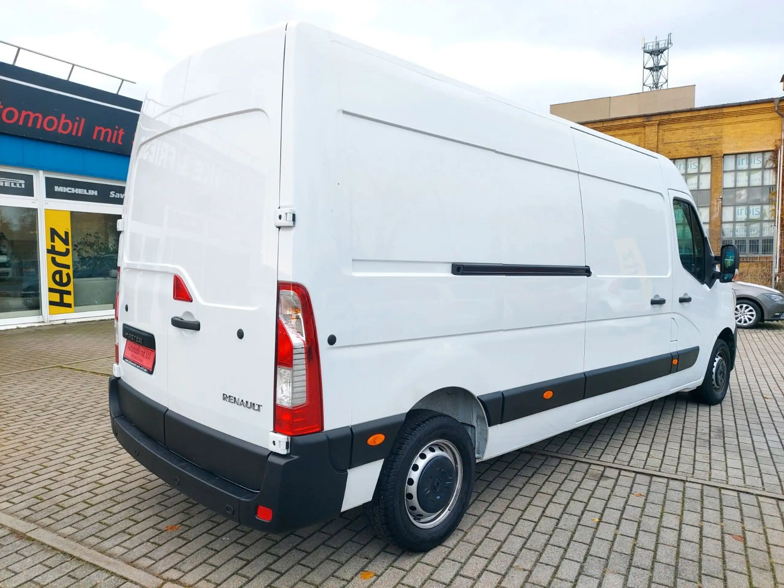 Renault - Master