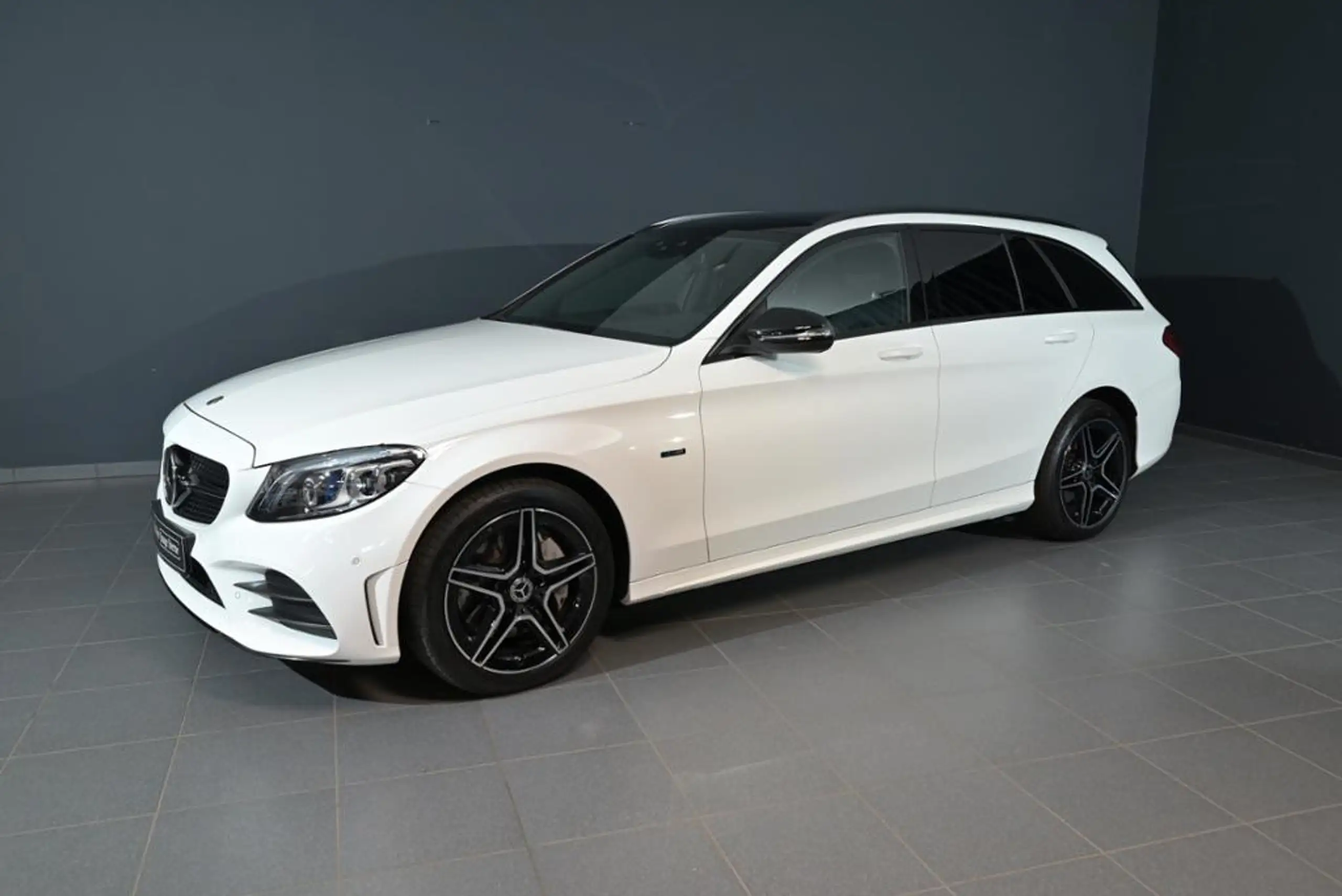 Mercedes-Benz - C 300