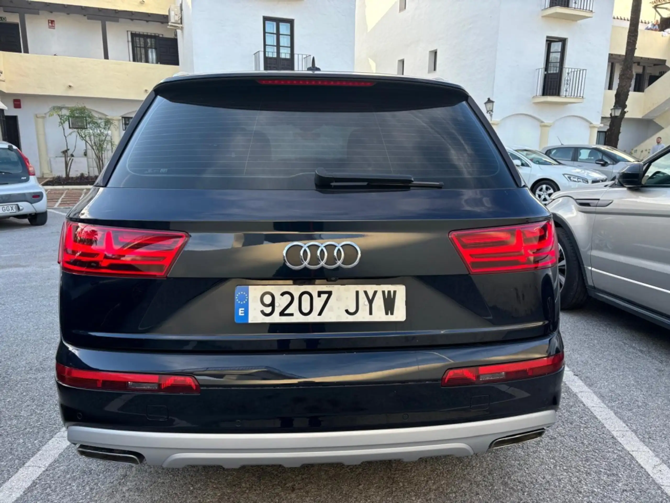 Audi - Q7