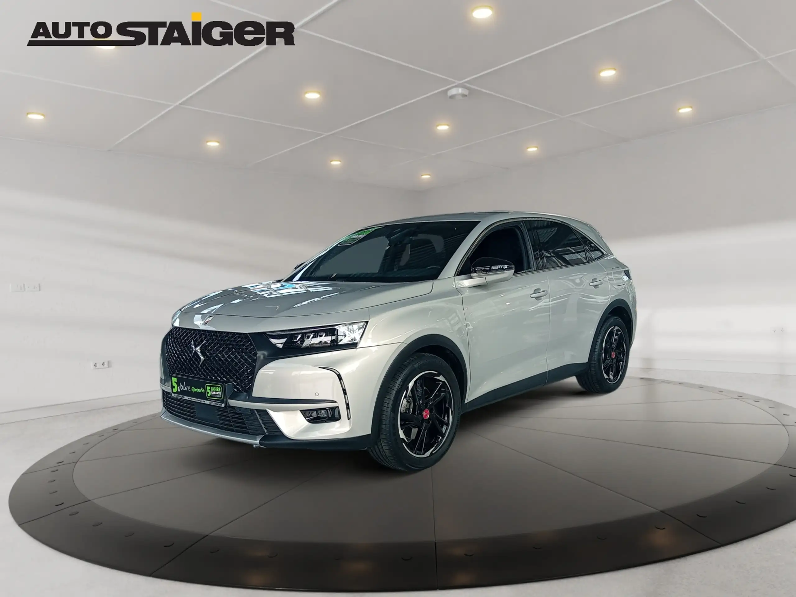 DS Automobiles - DS 7 Crossback