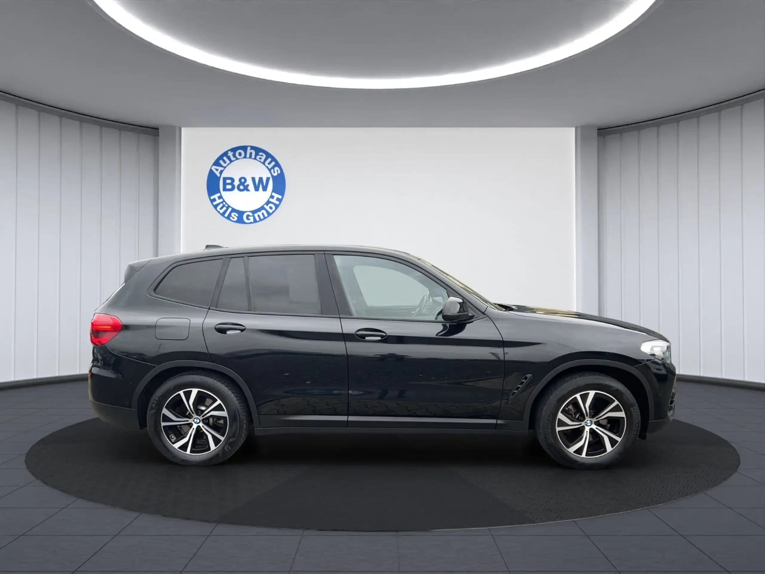 BMW - X3