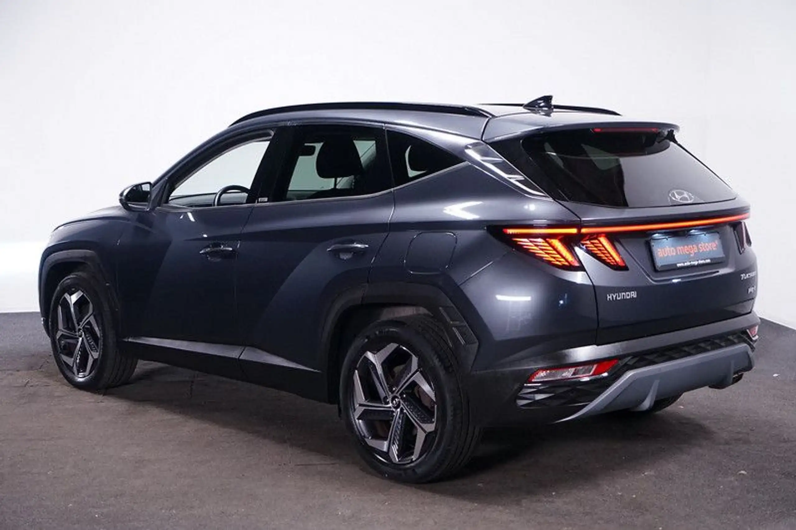 Hyundai - TUCSON