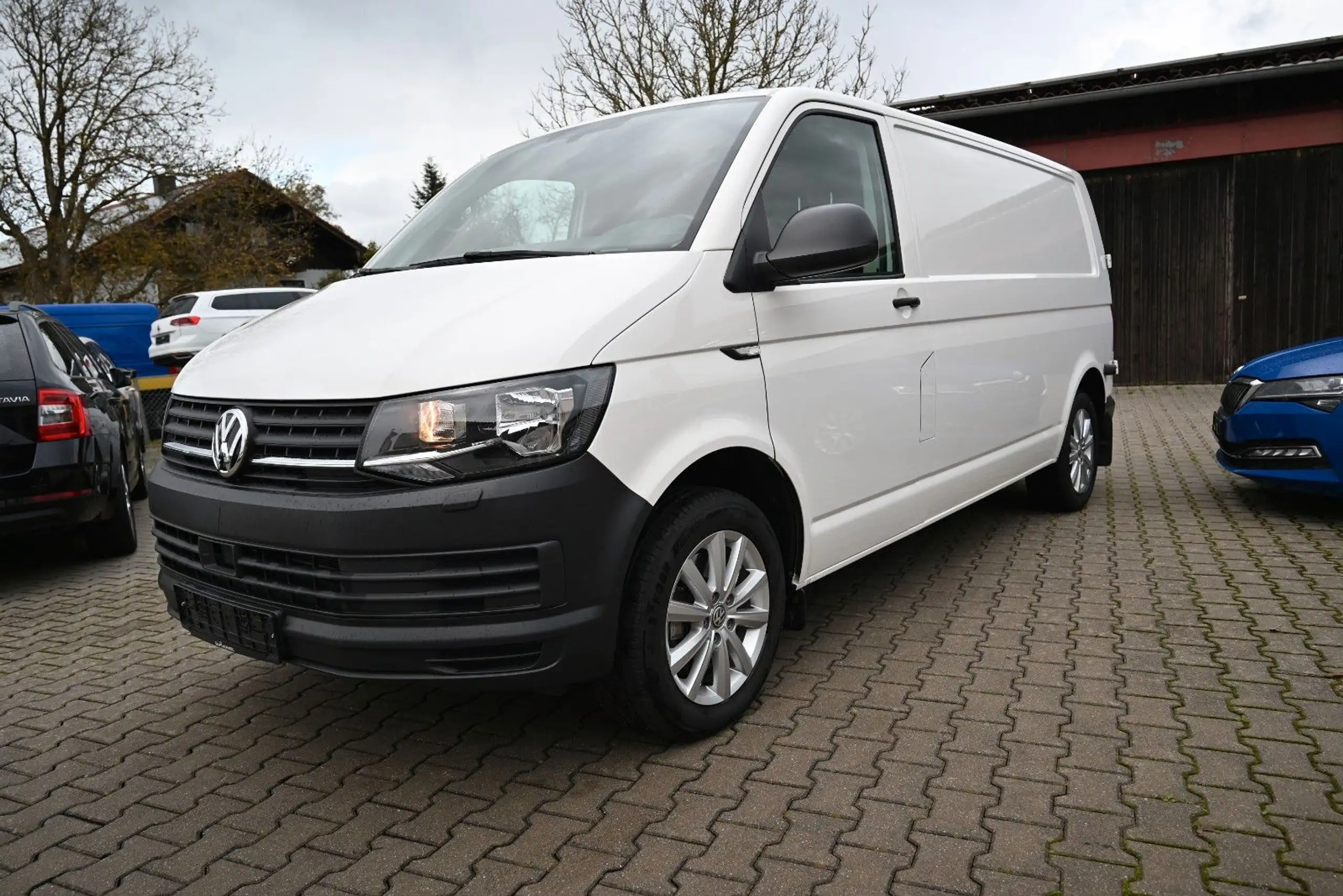 Volkswagen - T6 Transporter