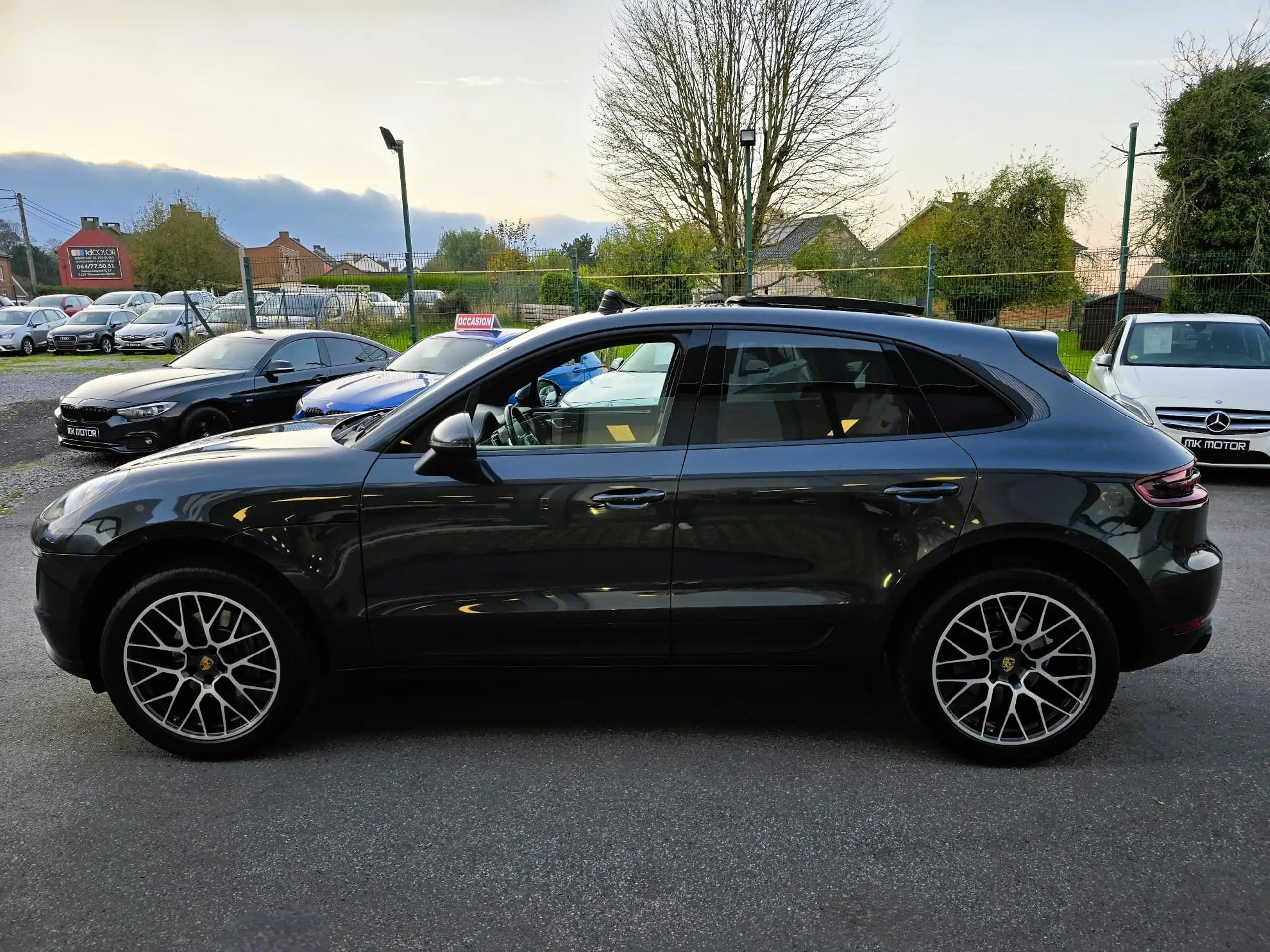 Porsche - Macan