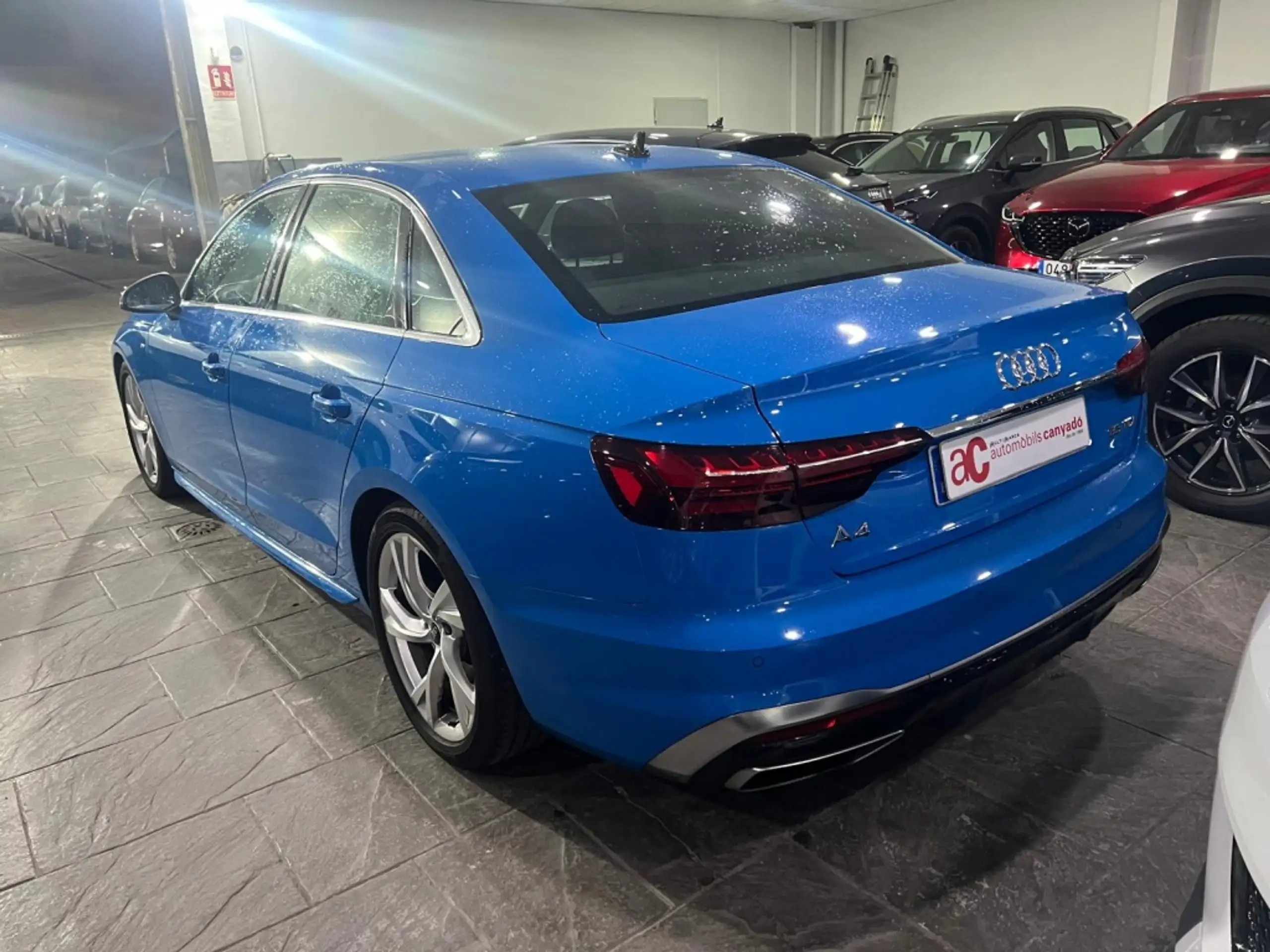 Audi - A4