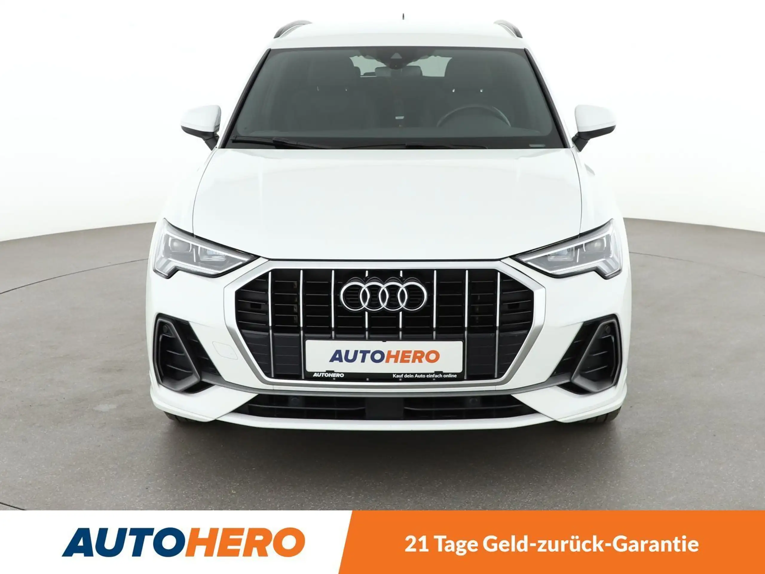 Audi - Q3