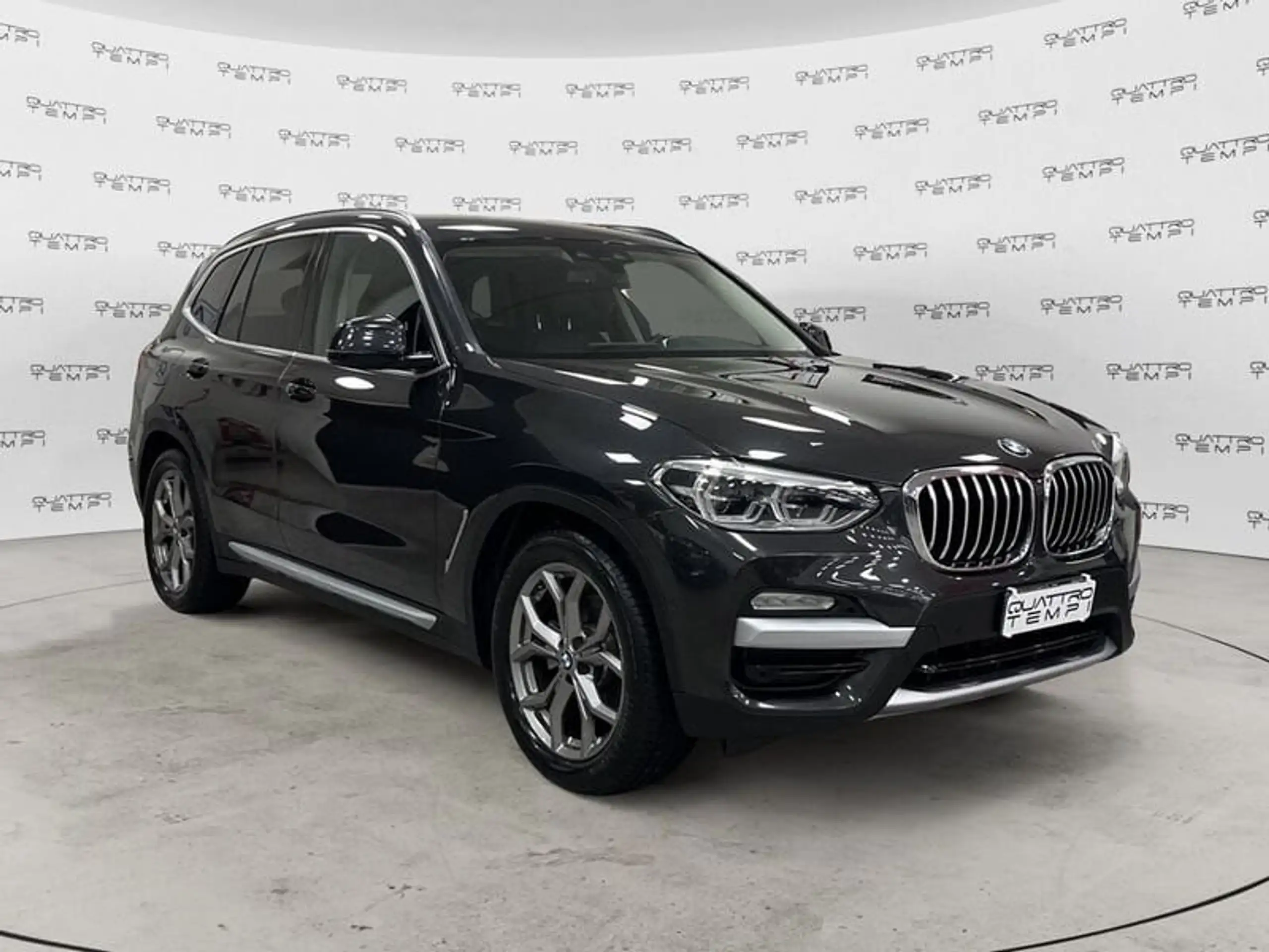 BMW - X3