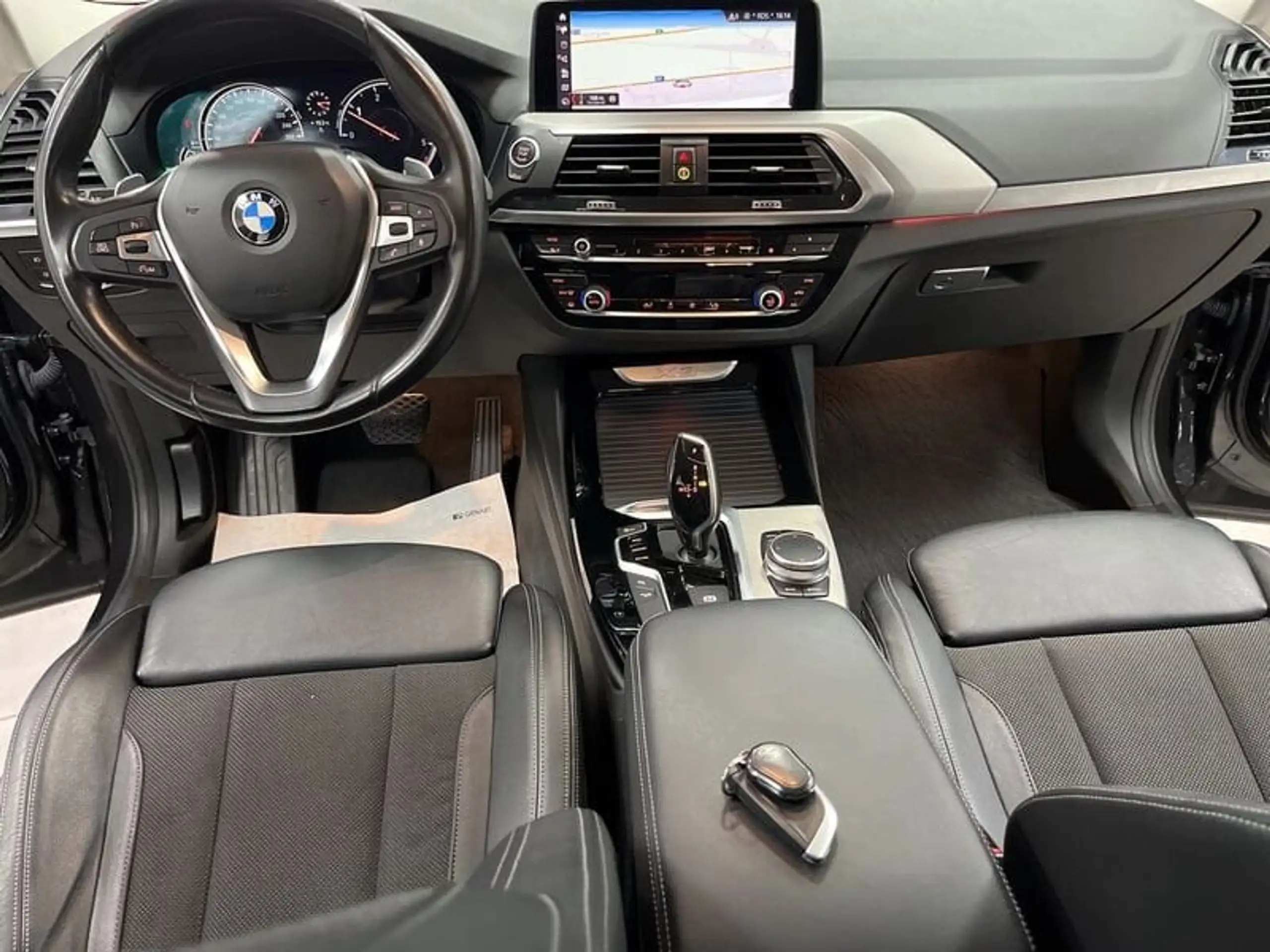 BMW - X3