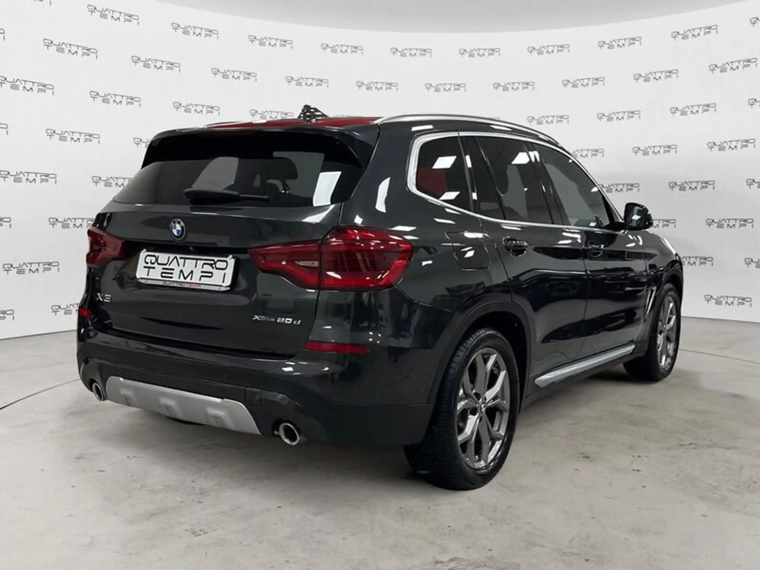 BMW - X3