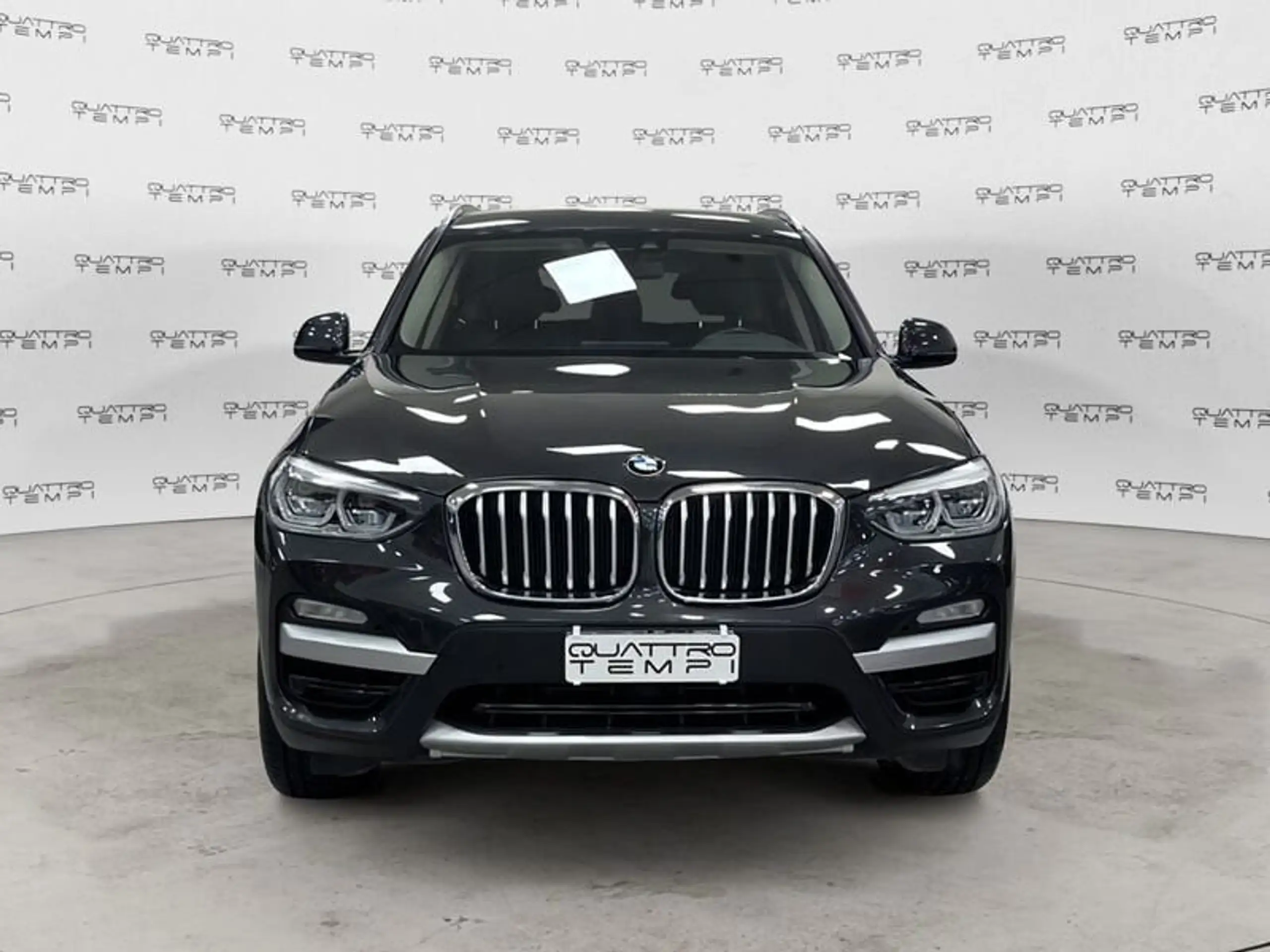 BMW - X3