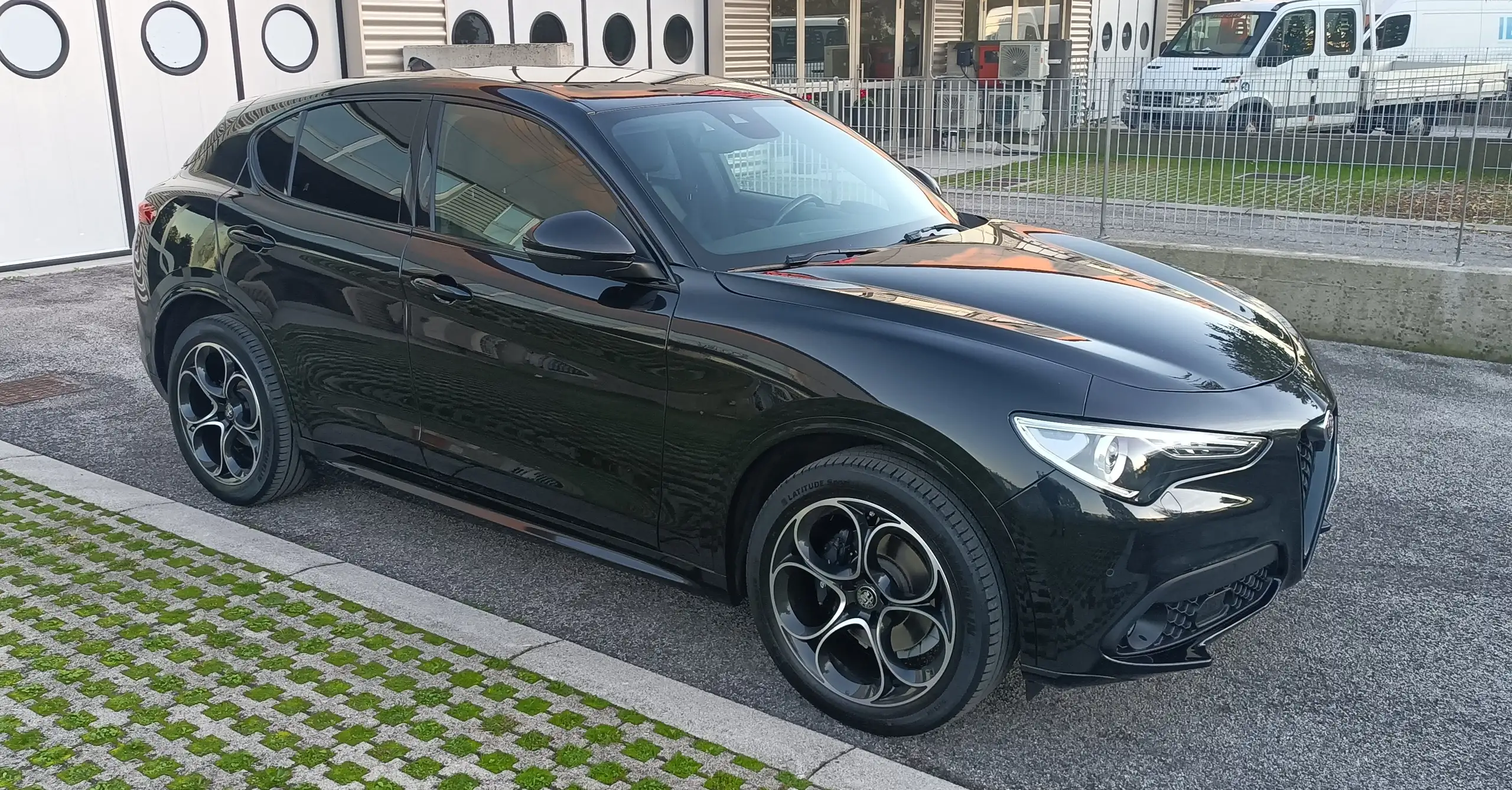 Alfa Romeo Stelvio 2021