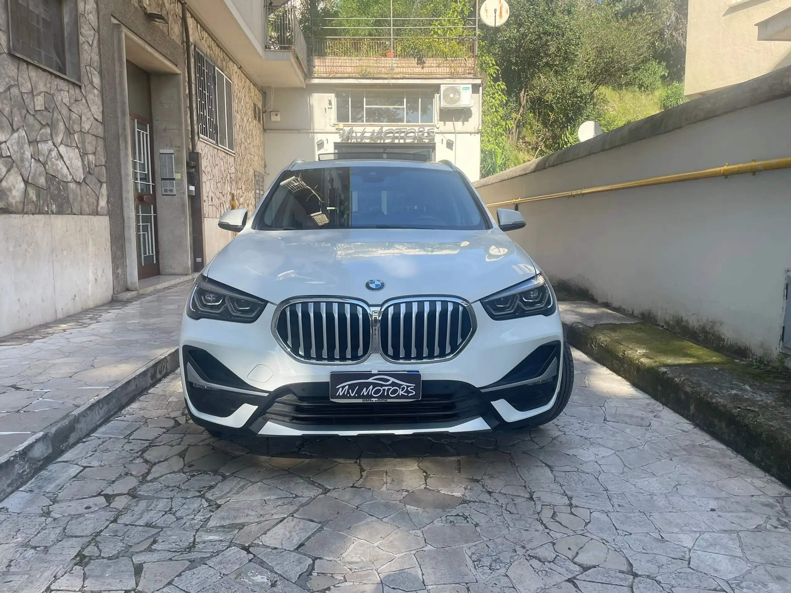 BMW - X1