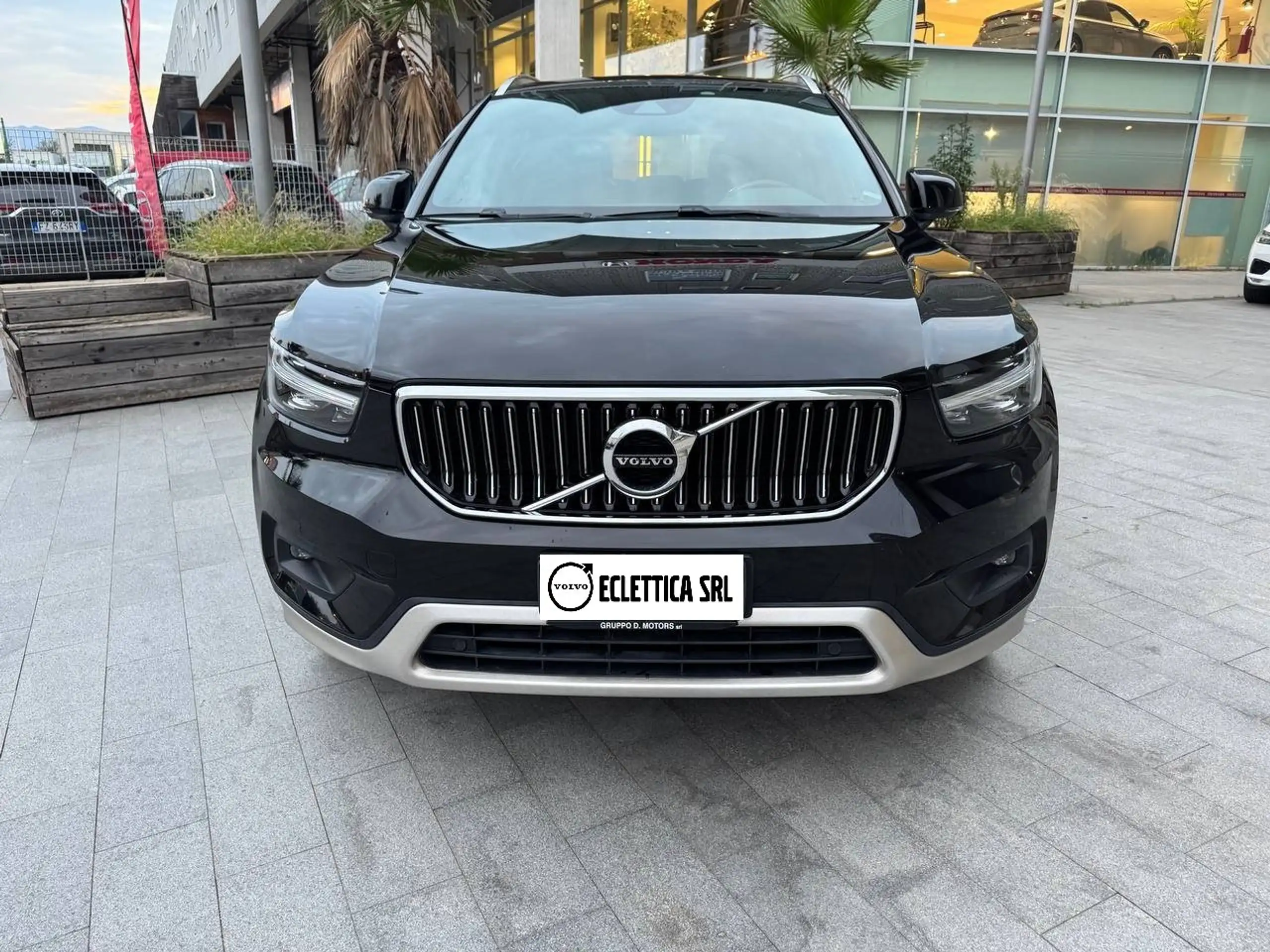 Volvo - XC40