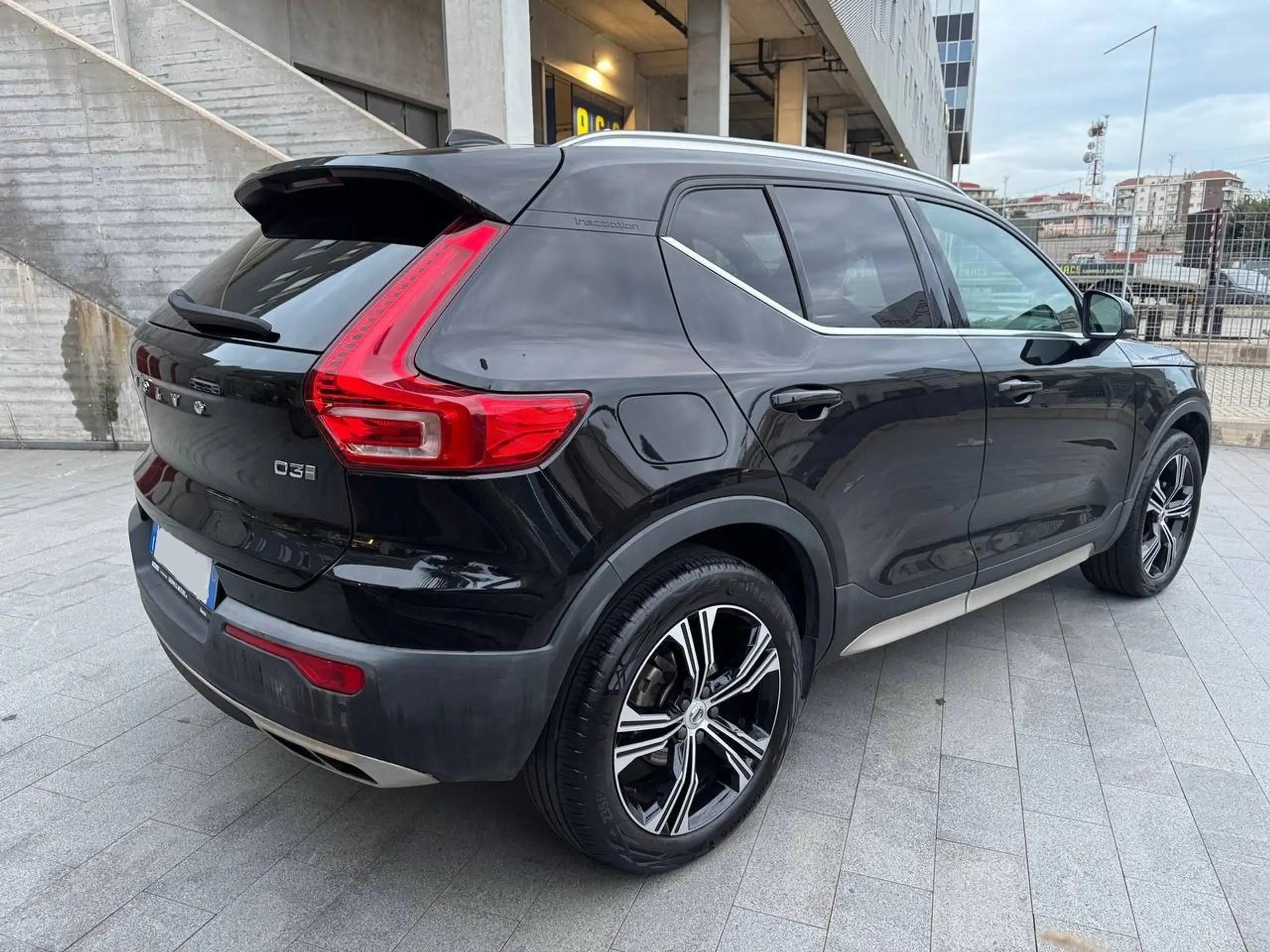 Volvo - XC40