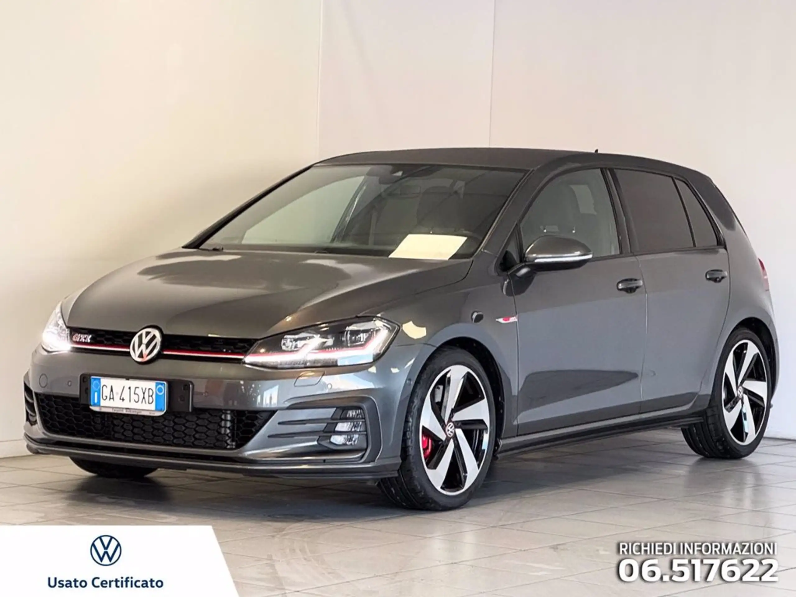 Volkswagen - Golf