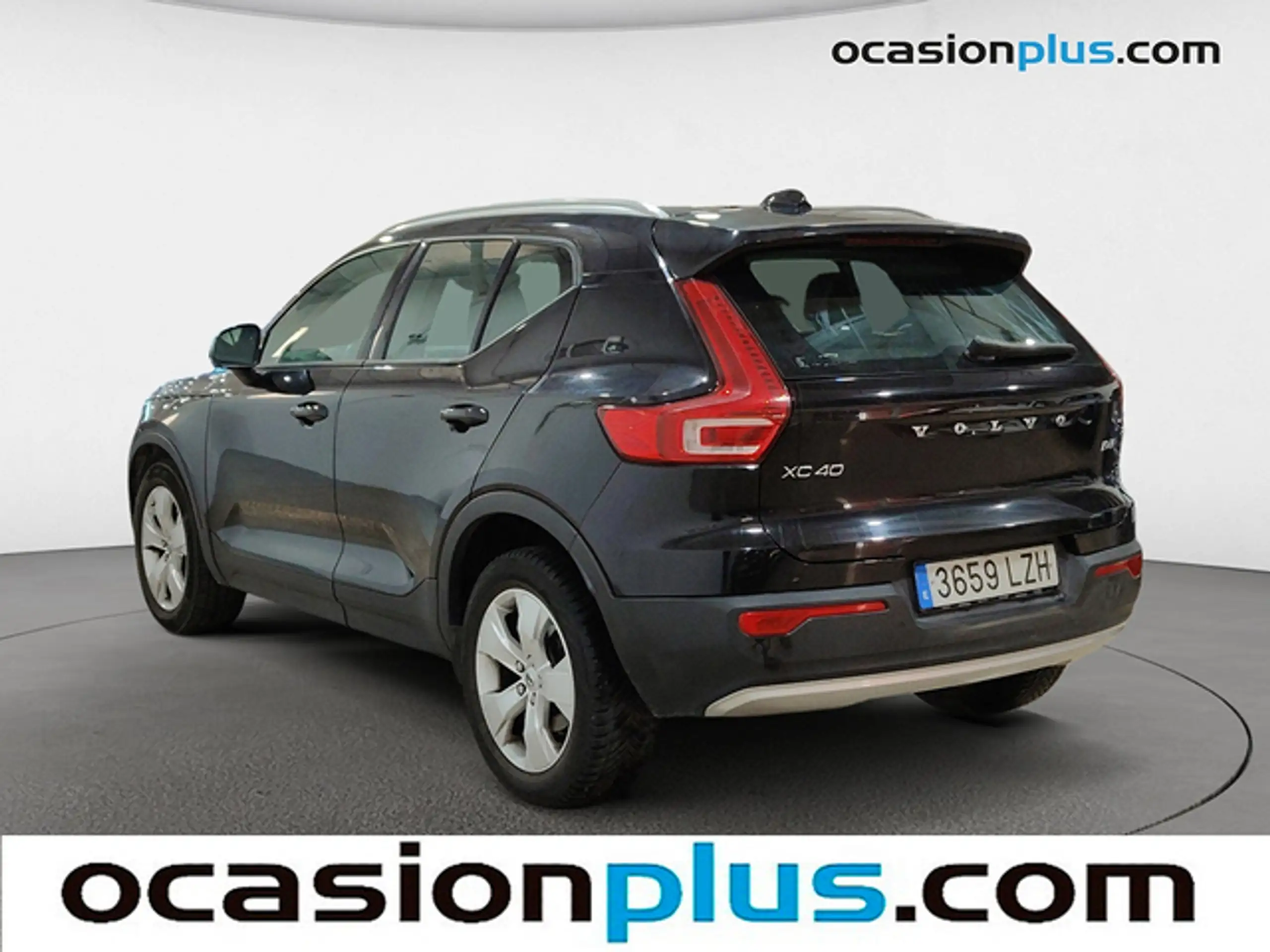 Volvo - XC40