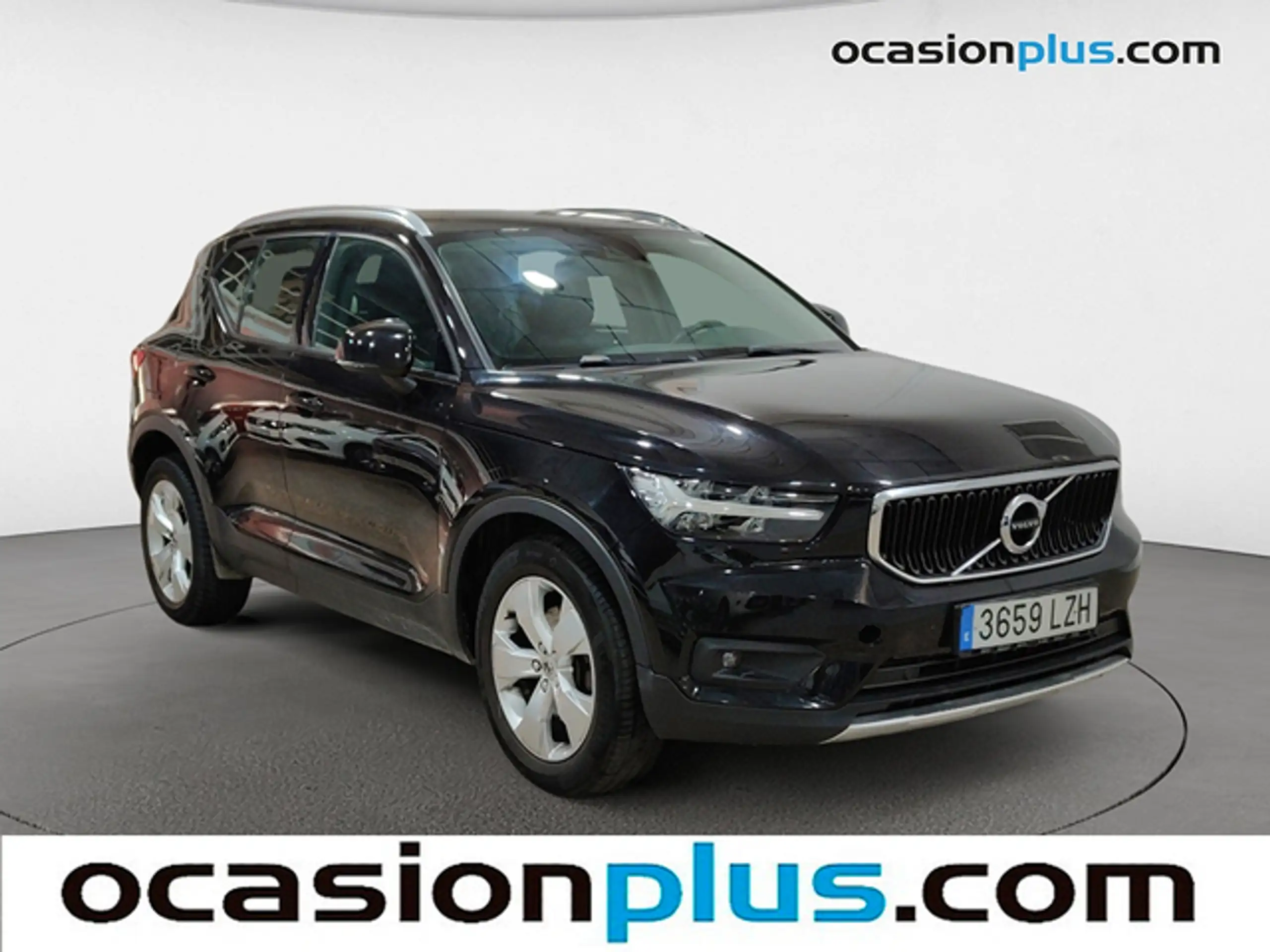 Volvo - XC40