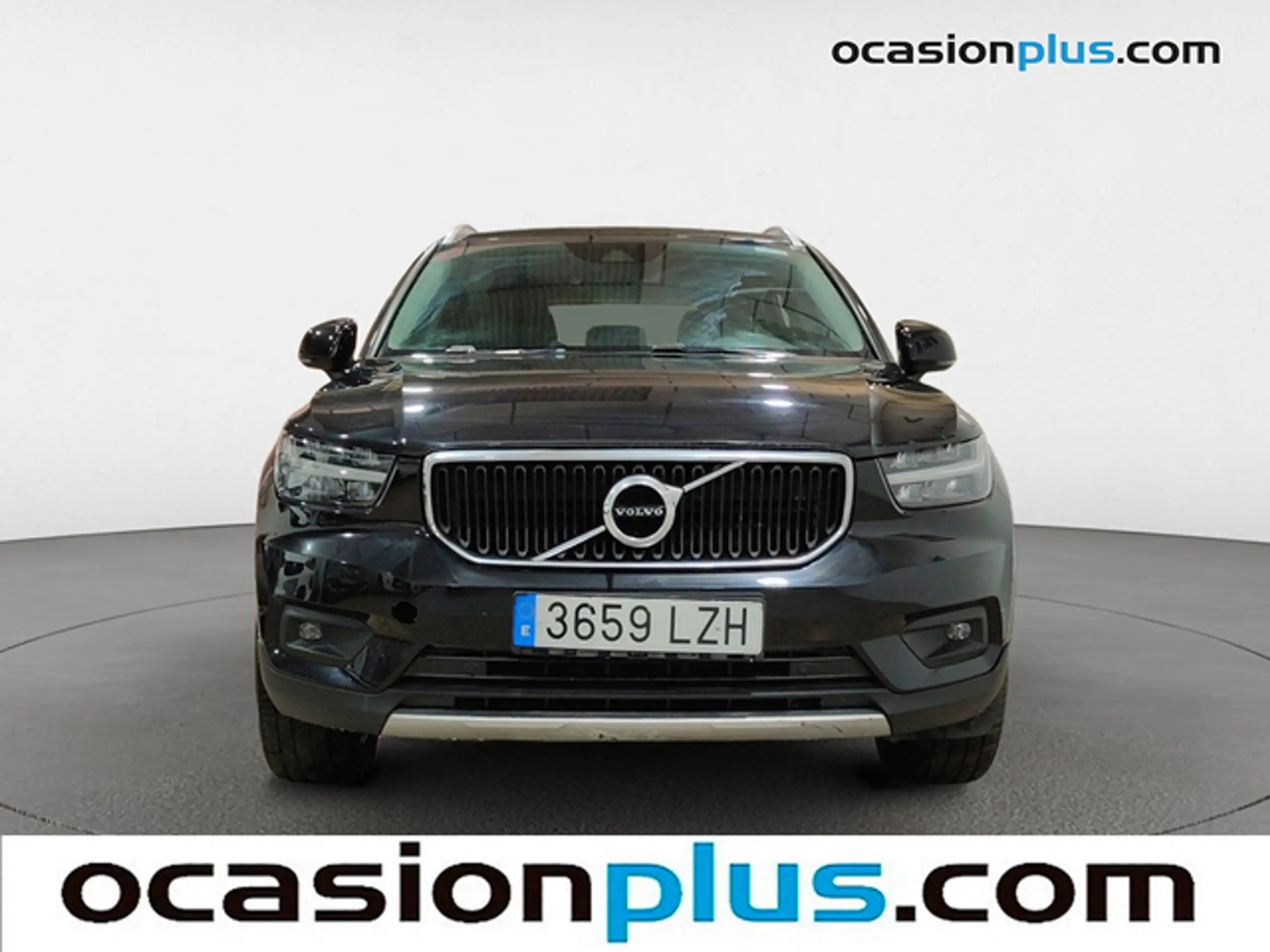 Volvo - XC40