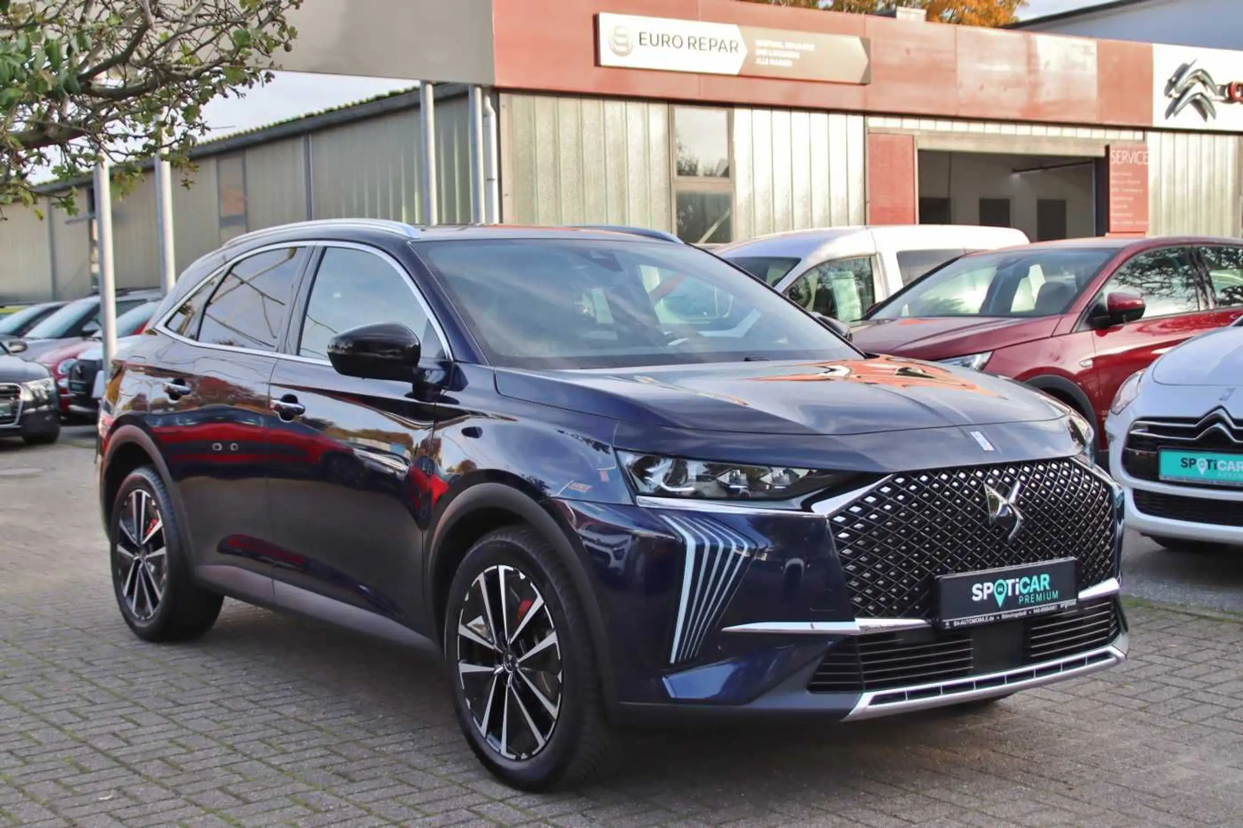 DS Automobiles - DS 7 Crossback