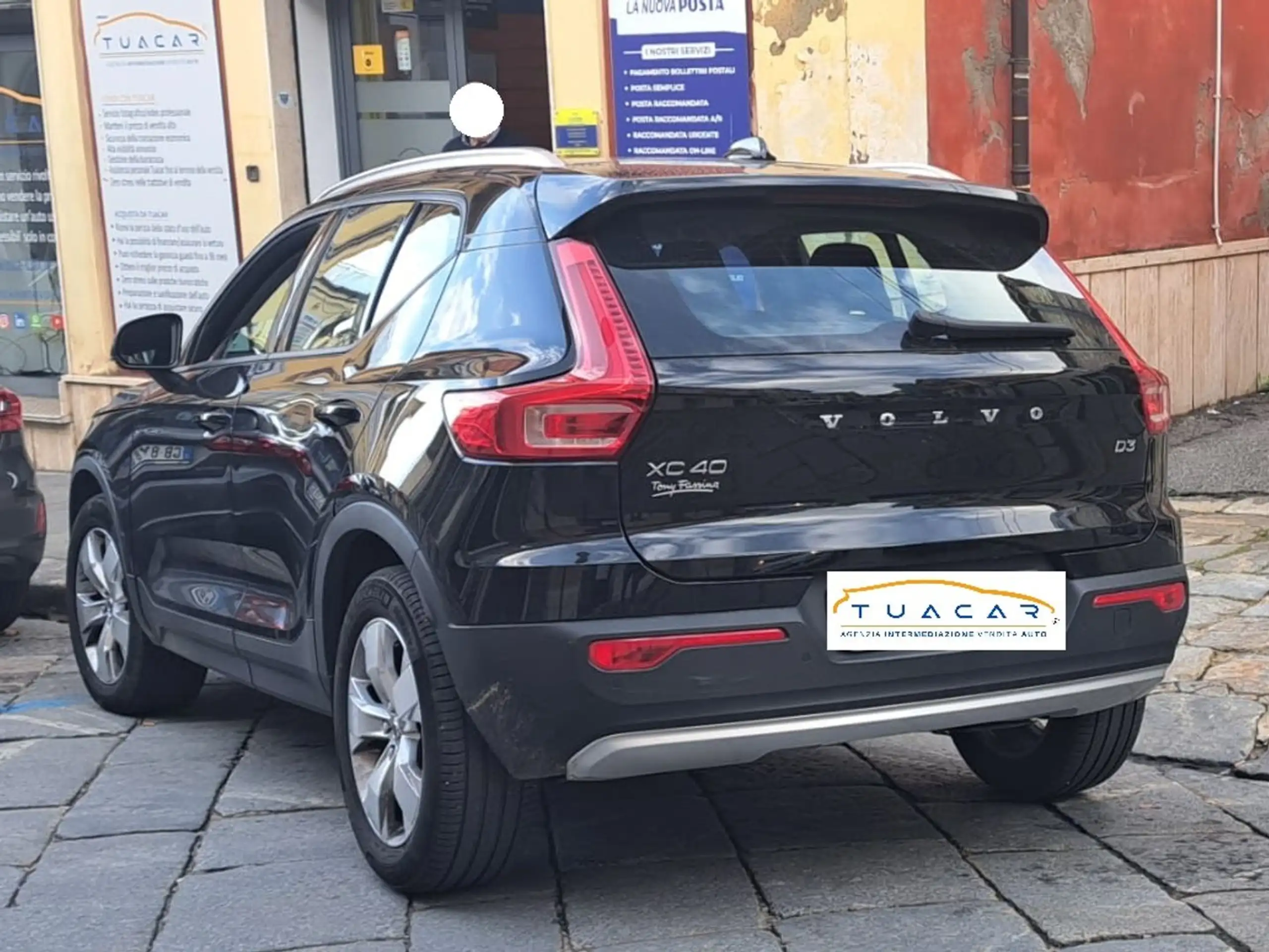 Volvo - XC40