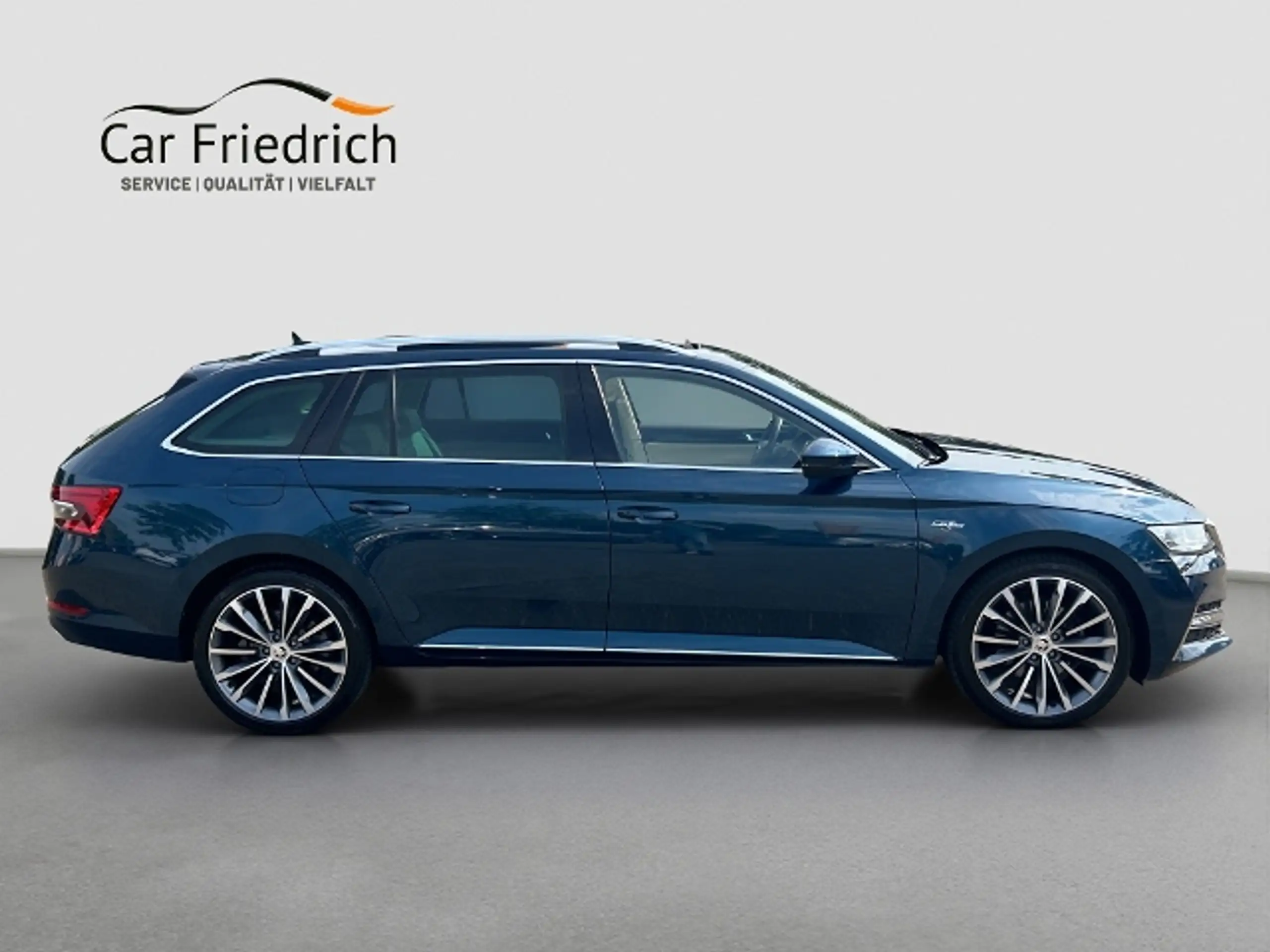 Skoda - Superb