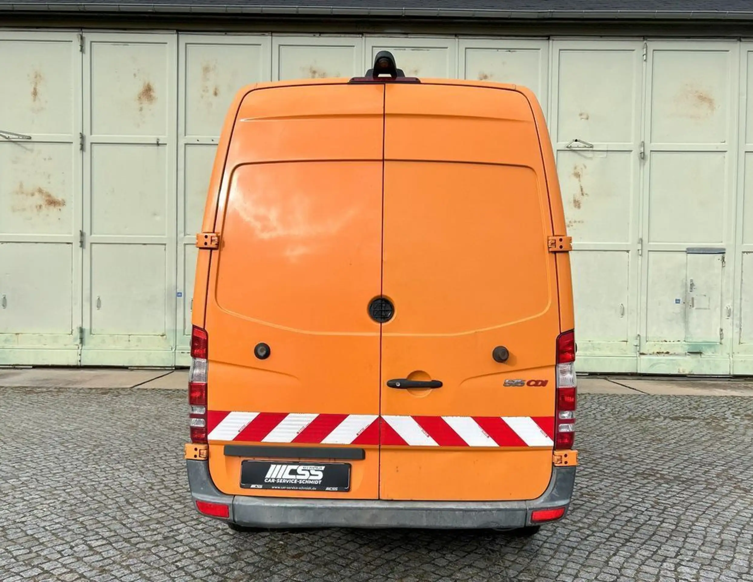 Mercedes-Benz - Sprinter