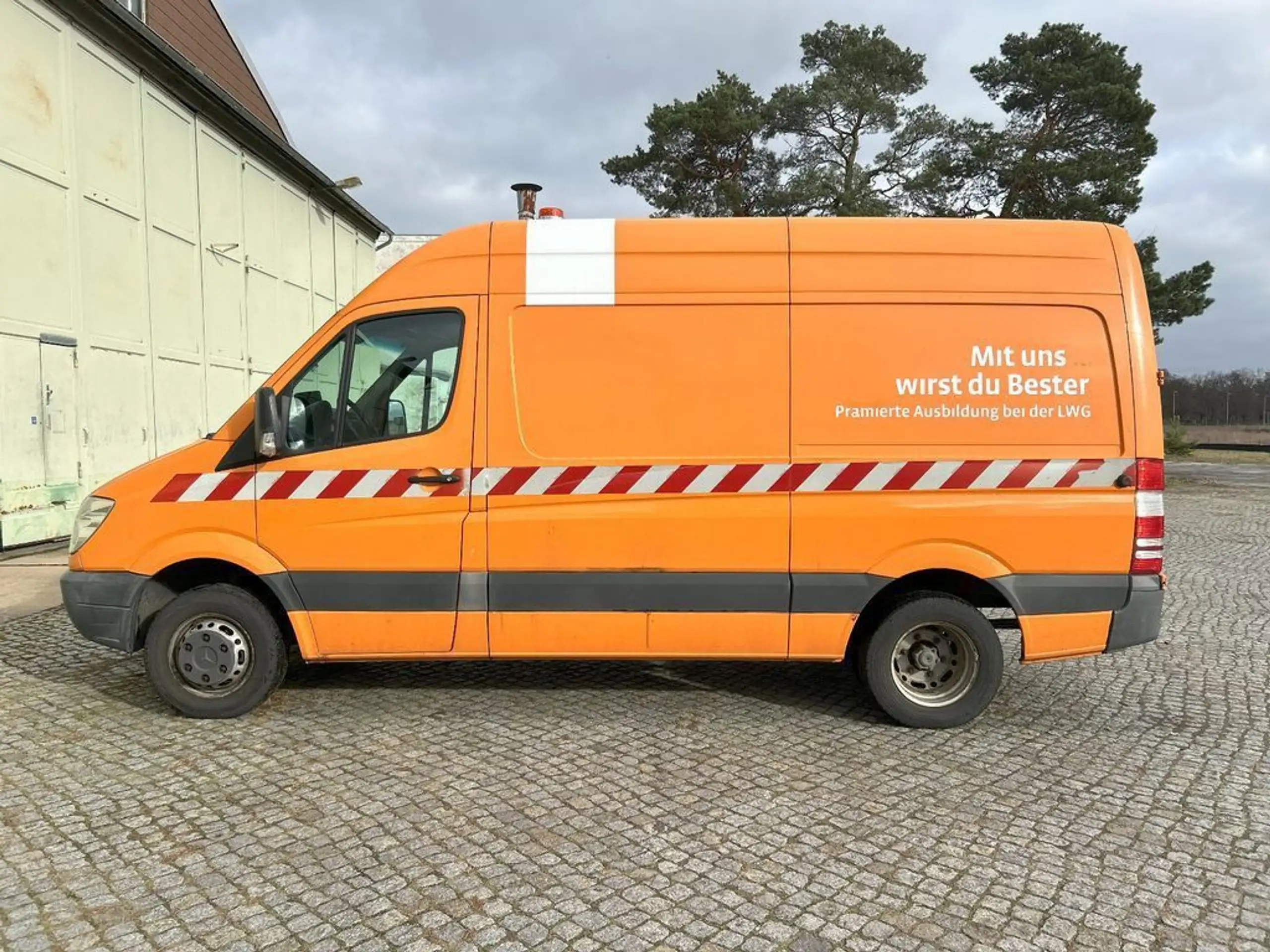 Mercedes-Benz - Sprinter