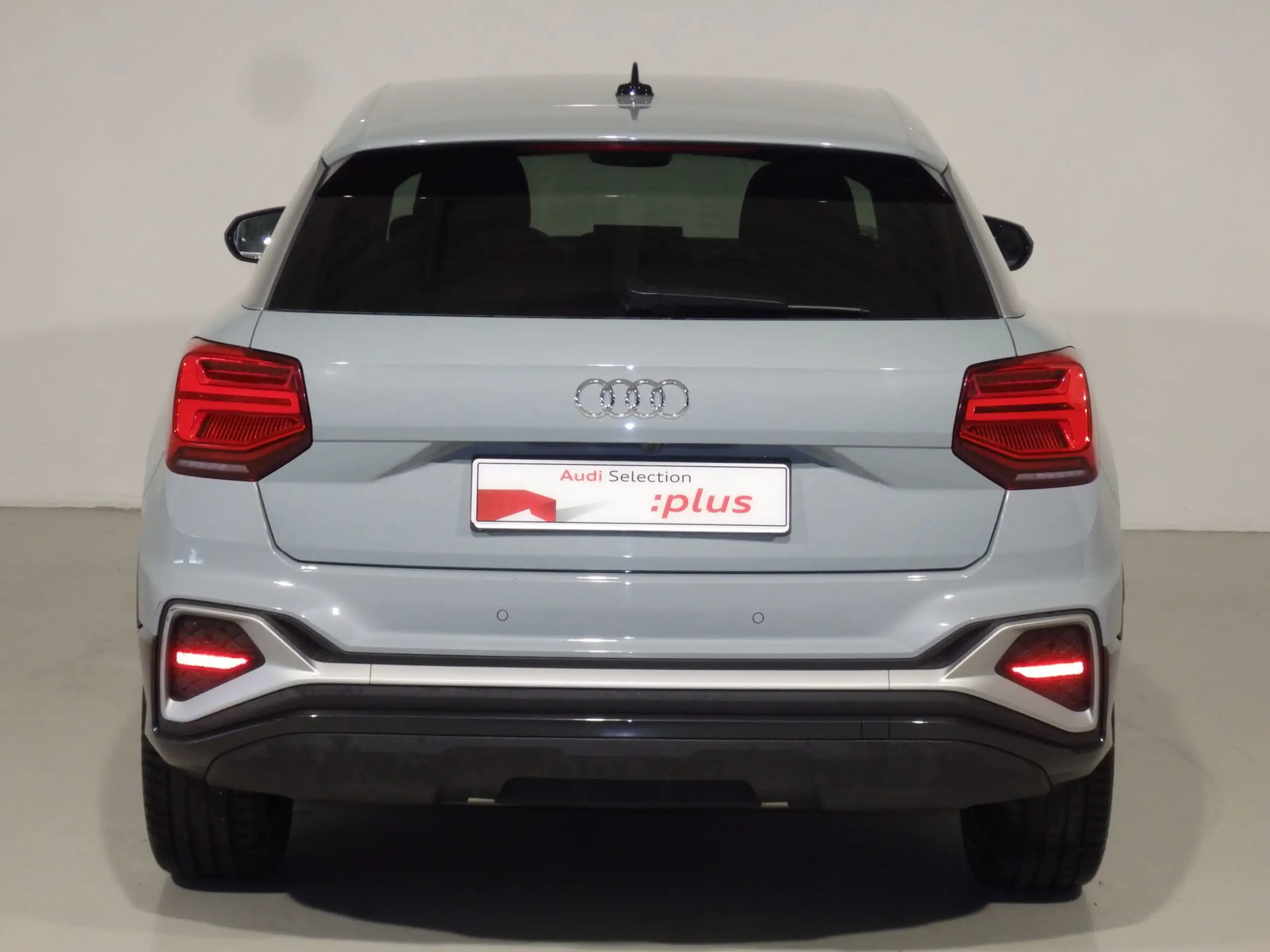 Audi - Q2