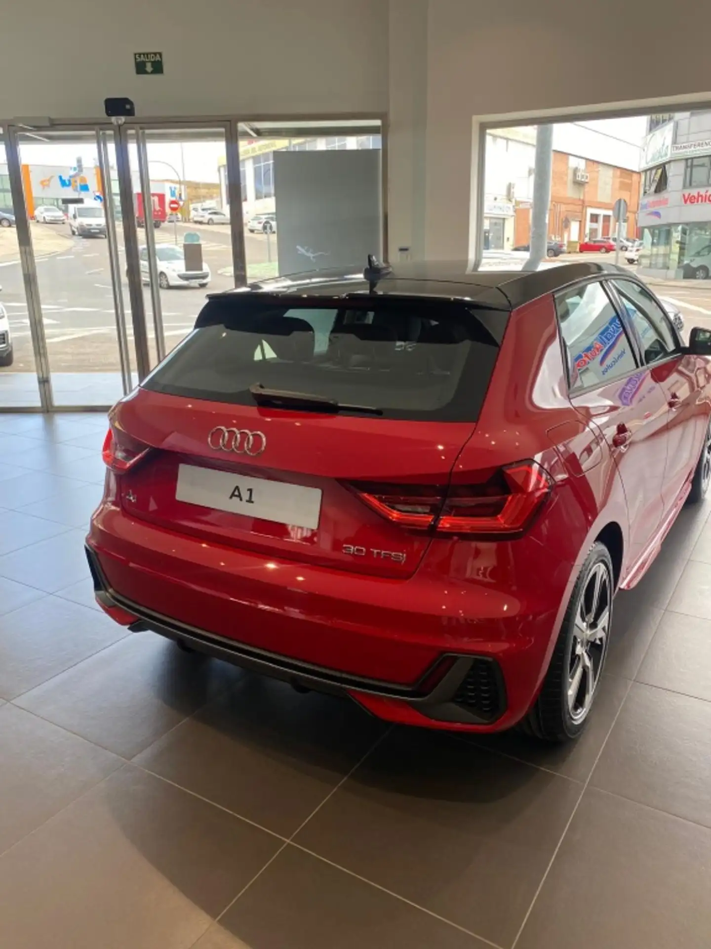 Audi - A1