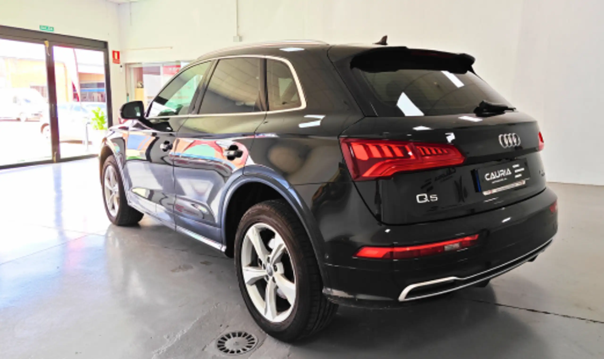 Audi - Q5