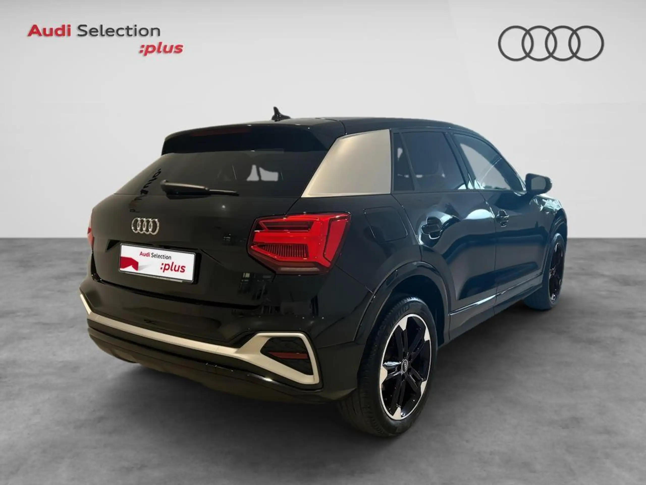 Audi - Q2