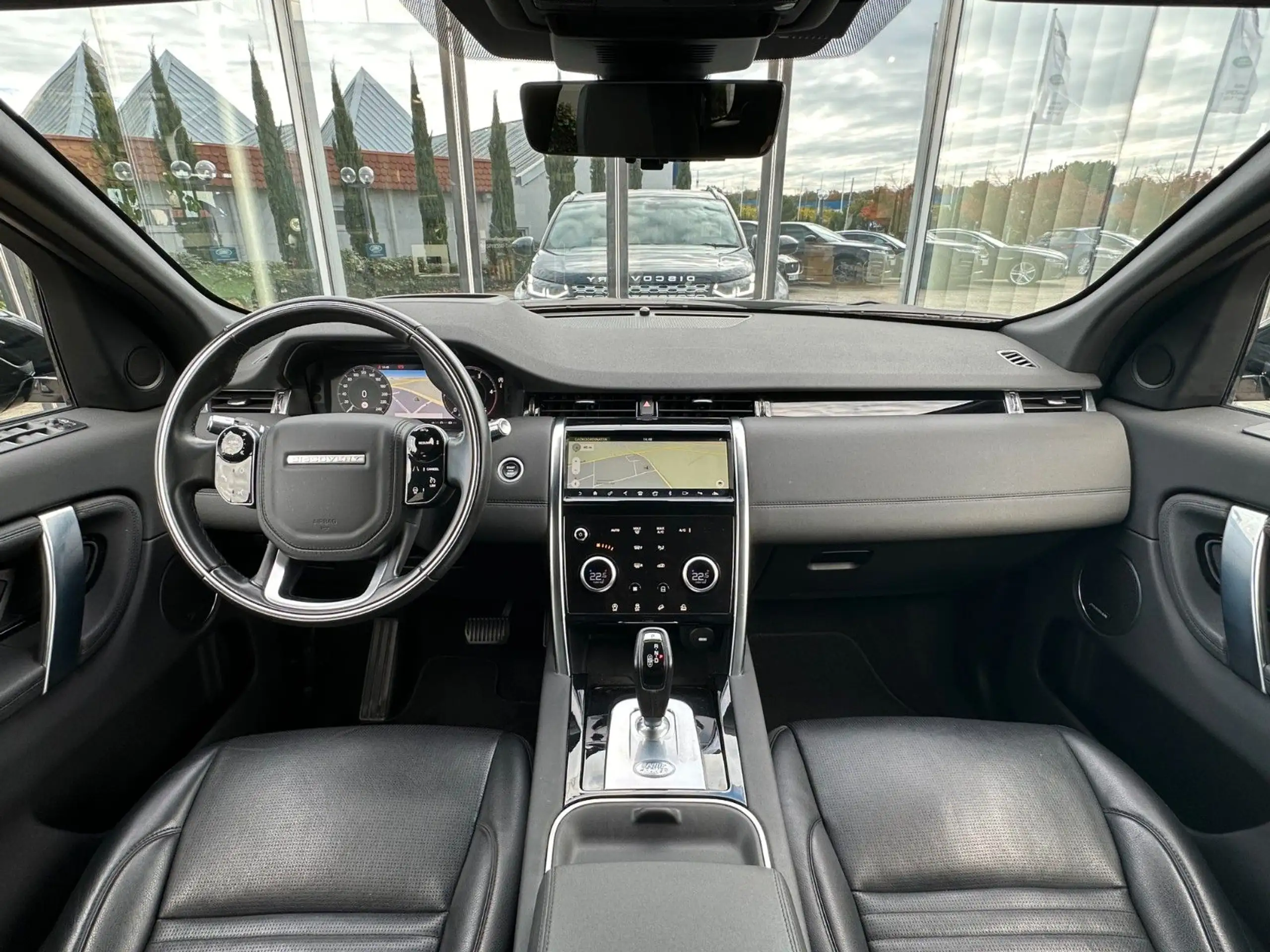 Land Rover - Discovery Sport