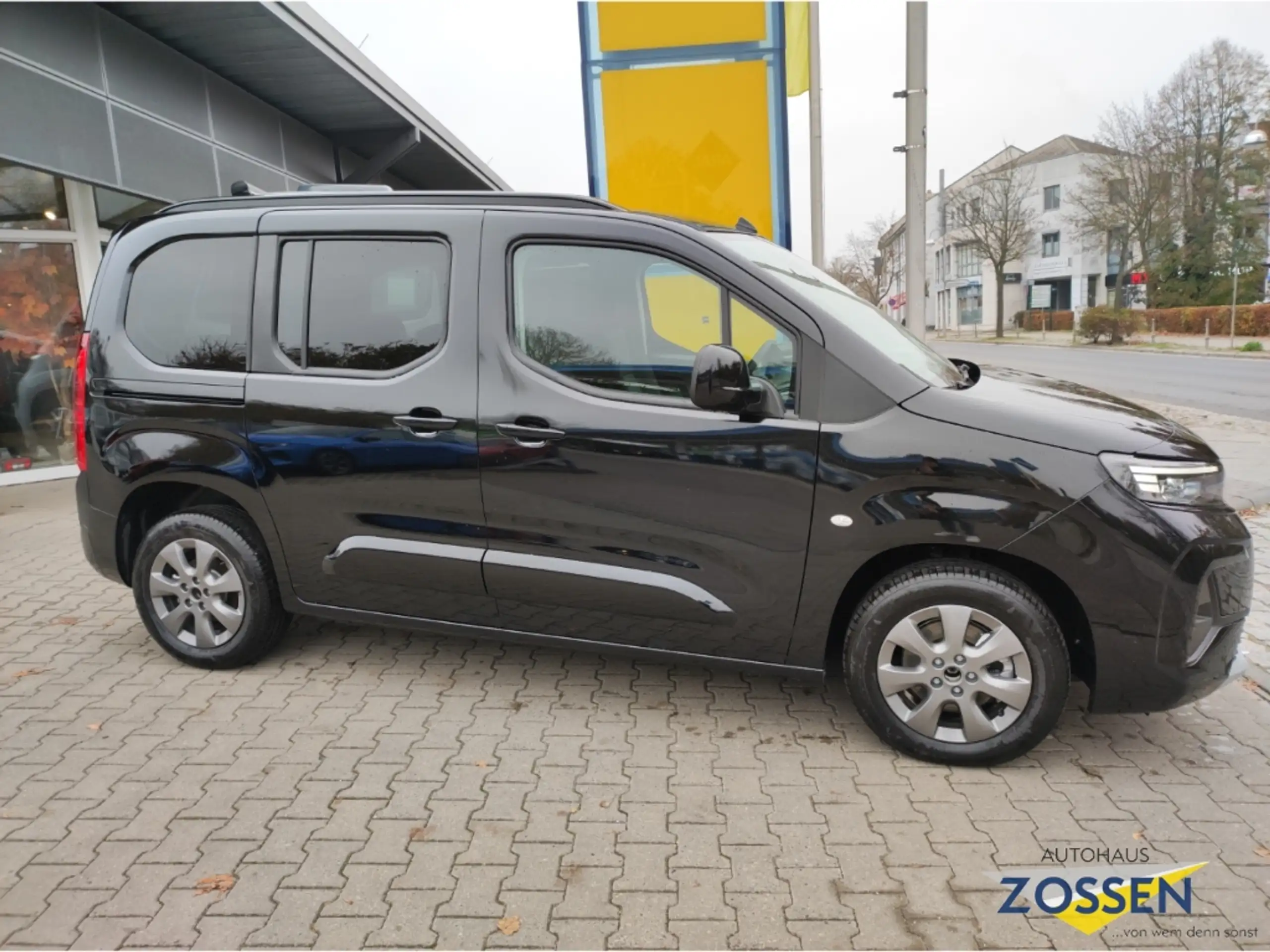 Opel - Combo Life