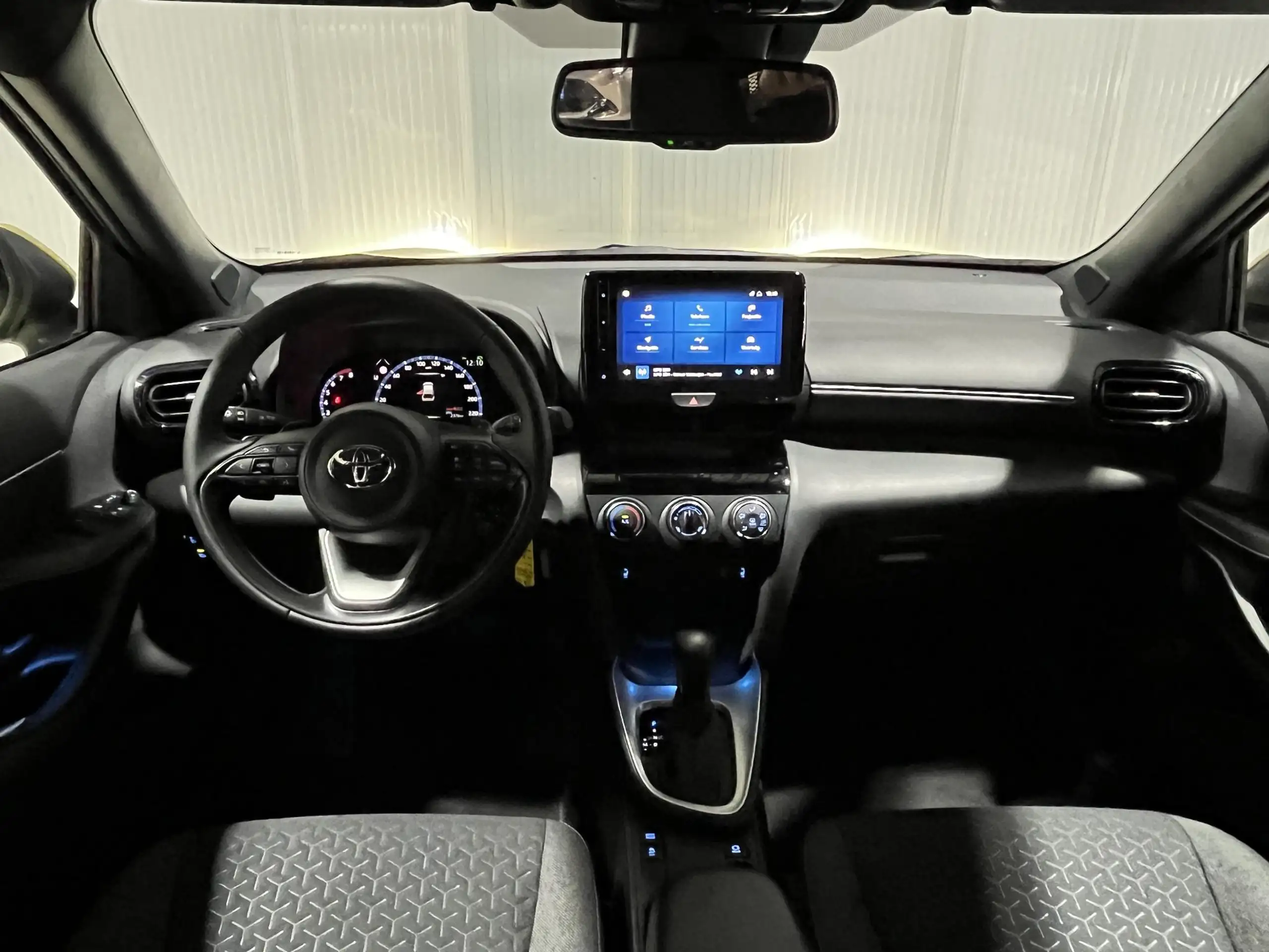 Toyota - Yaris Cross