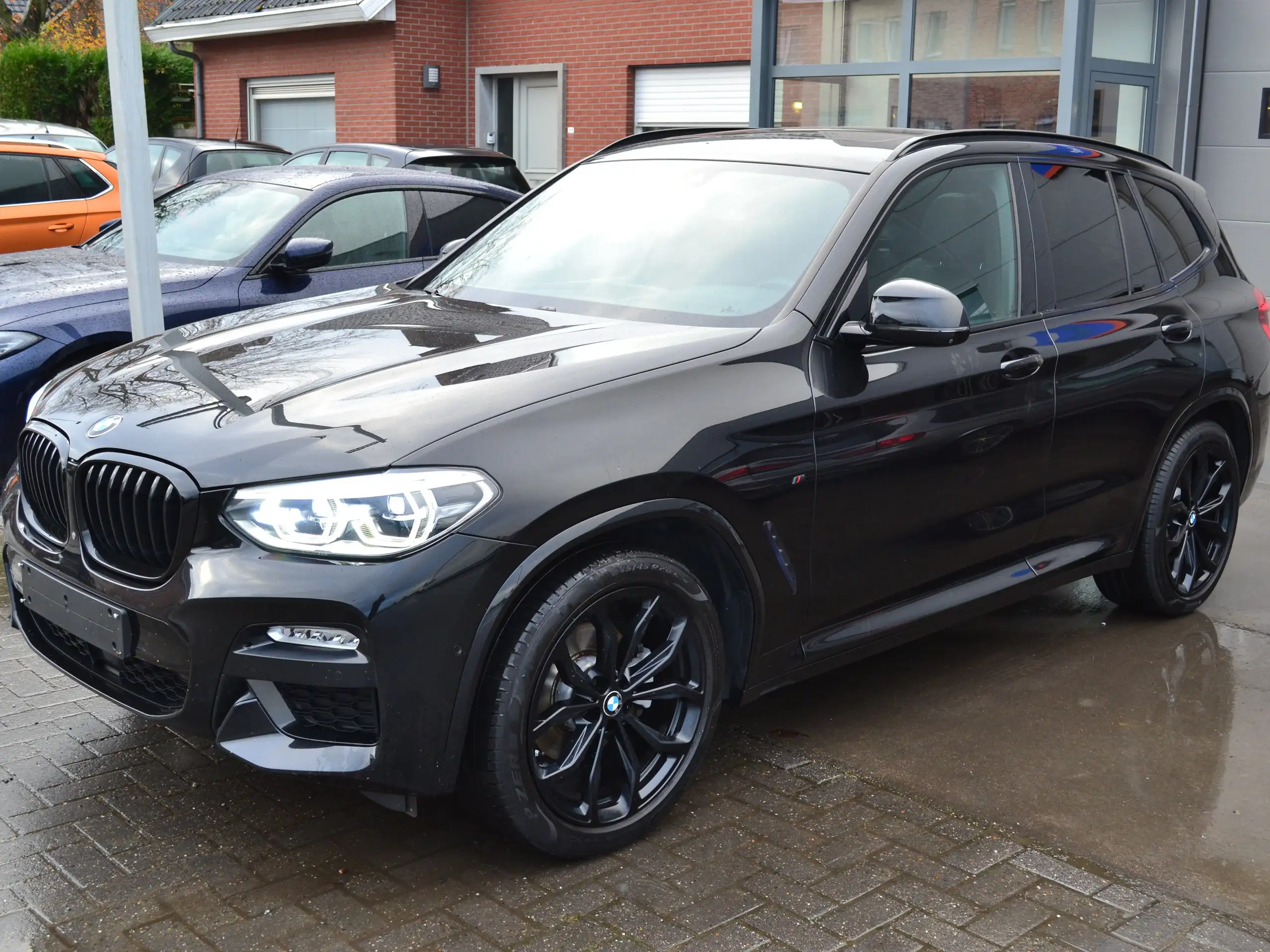 BMW - X3