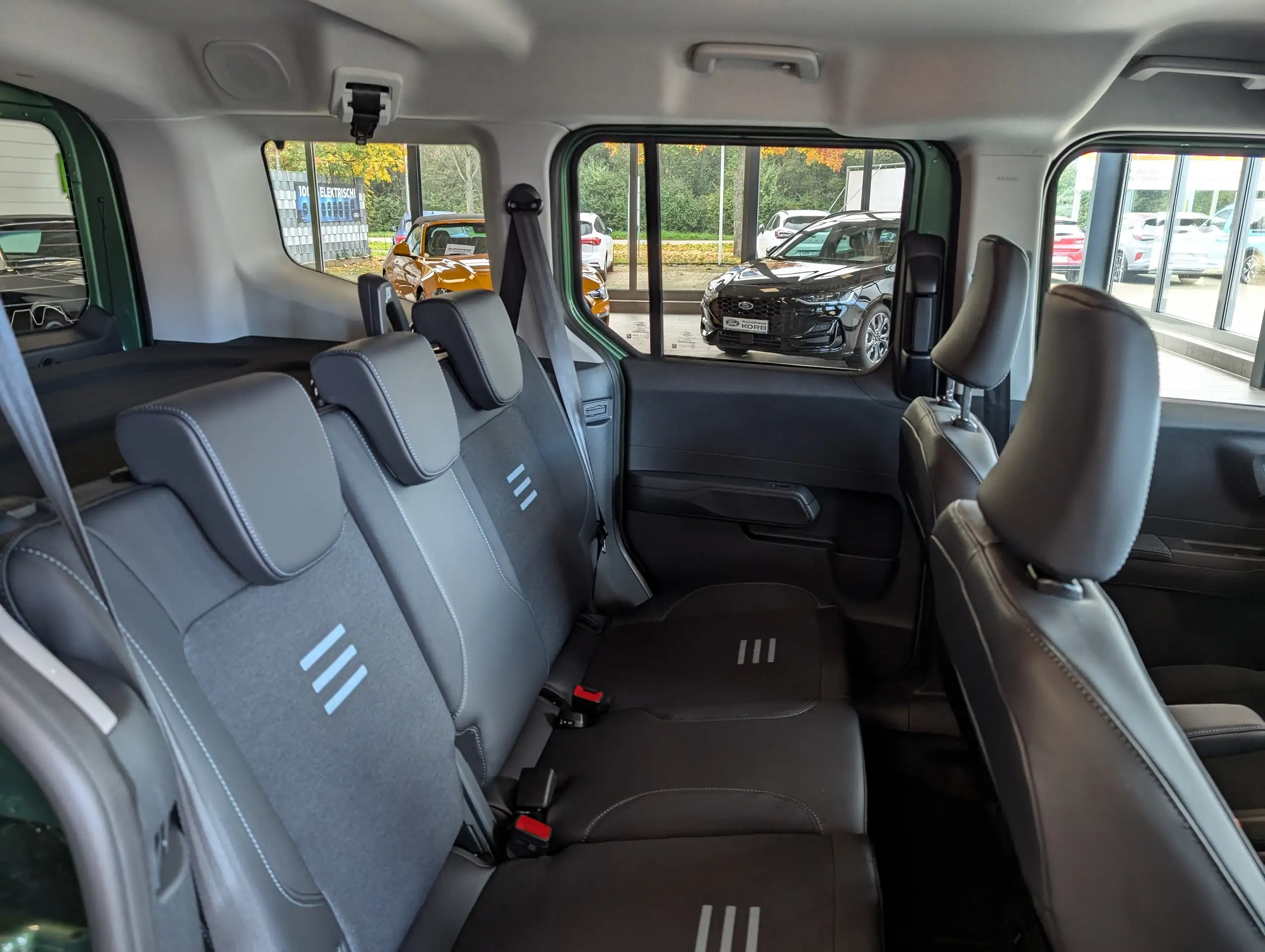 Ford - Tourneo Courier