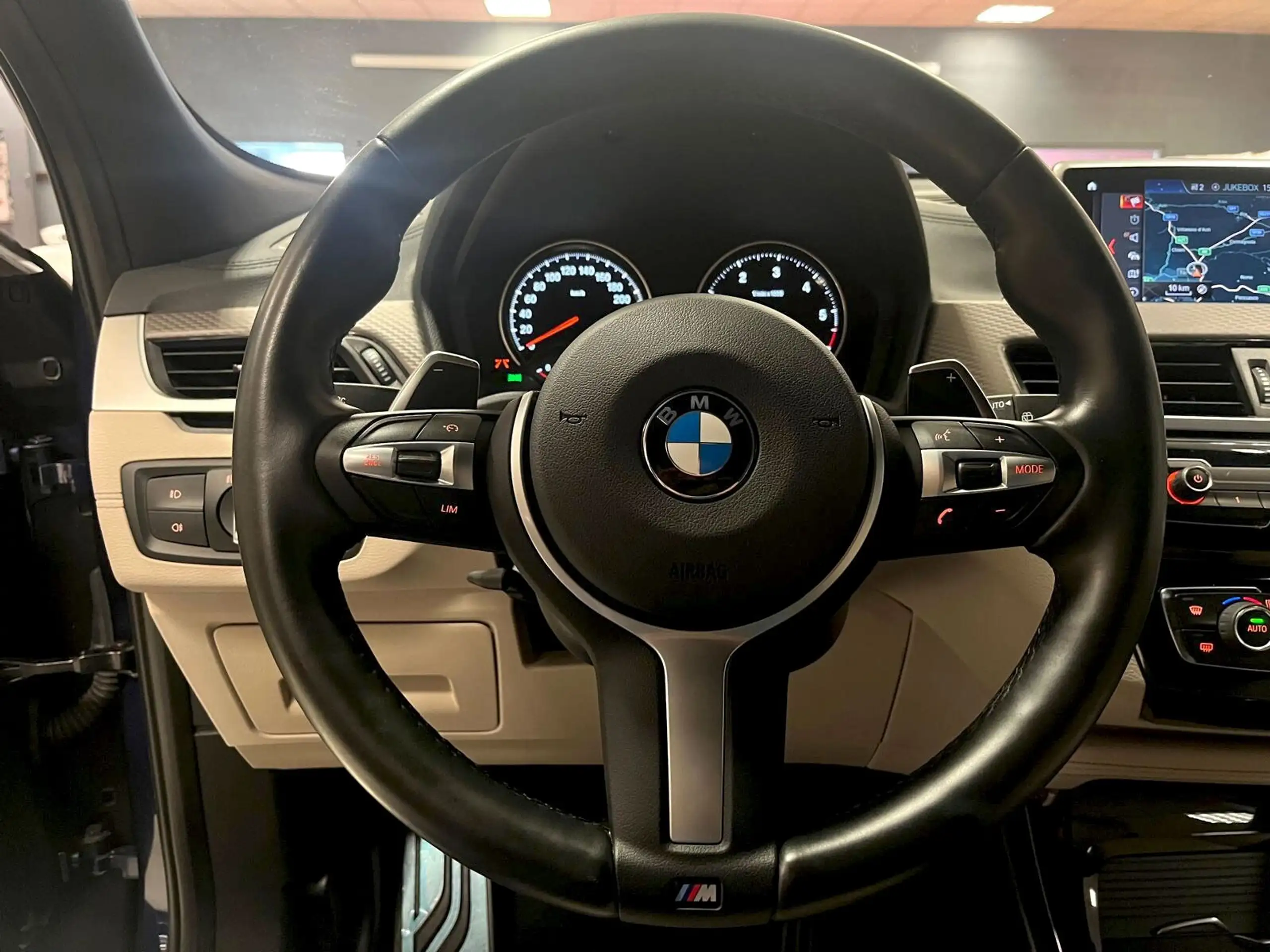 BMW - X2