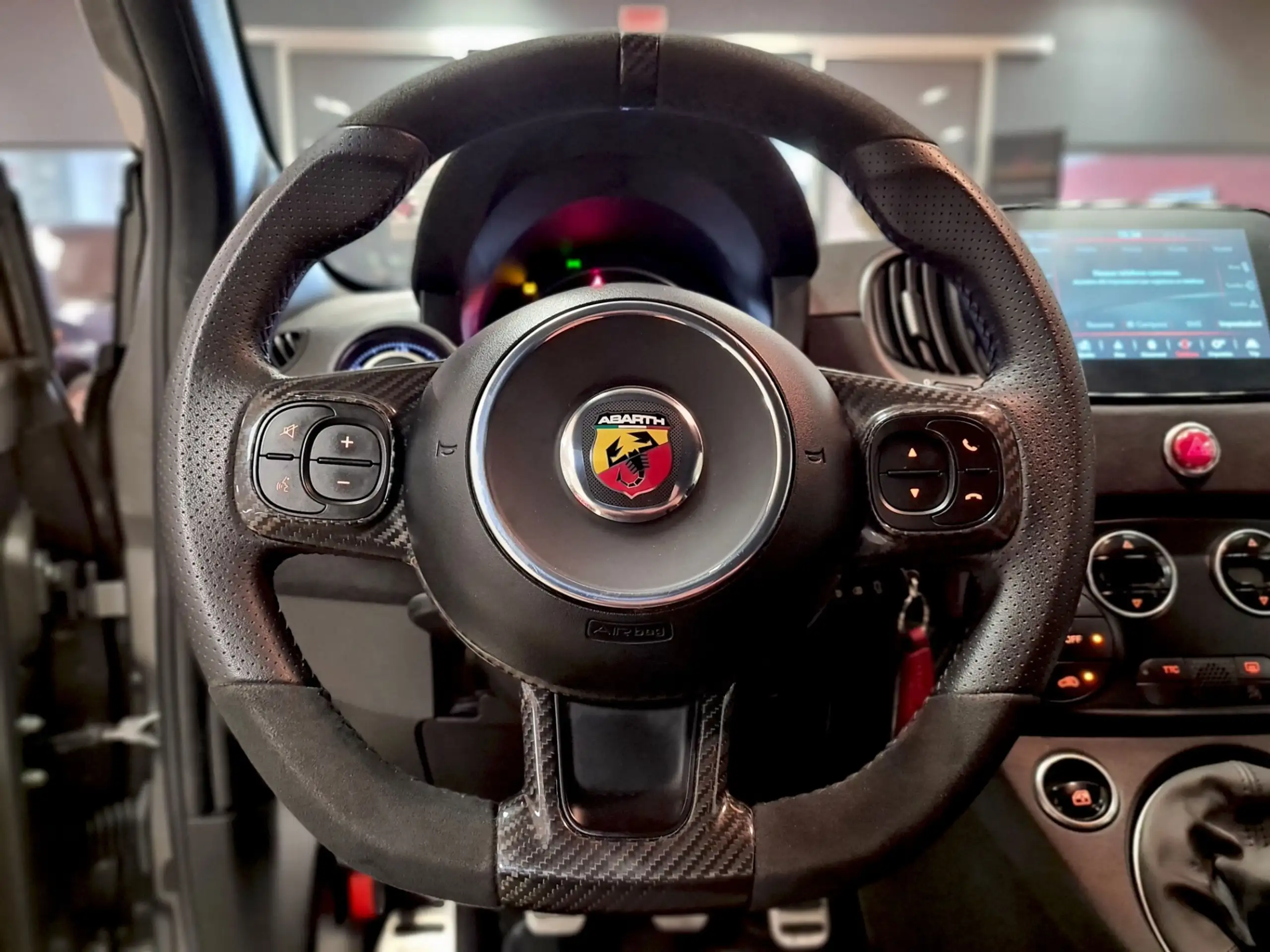 Abarth - 695