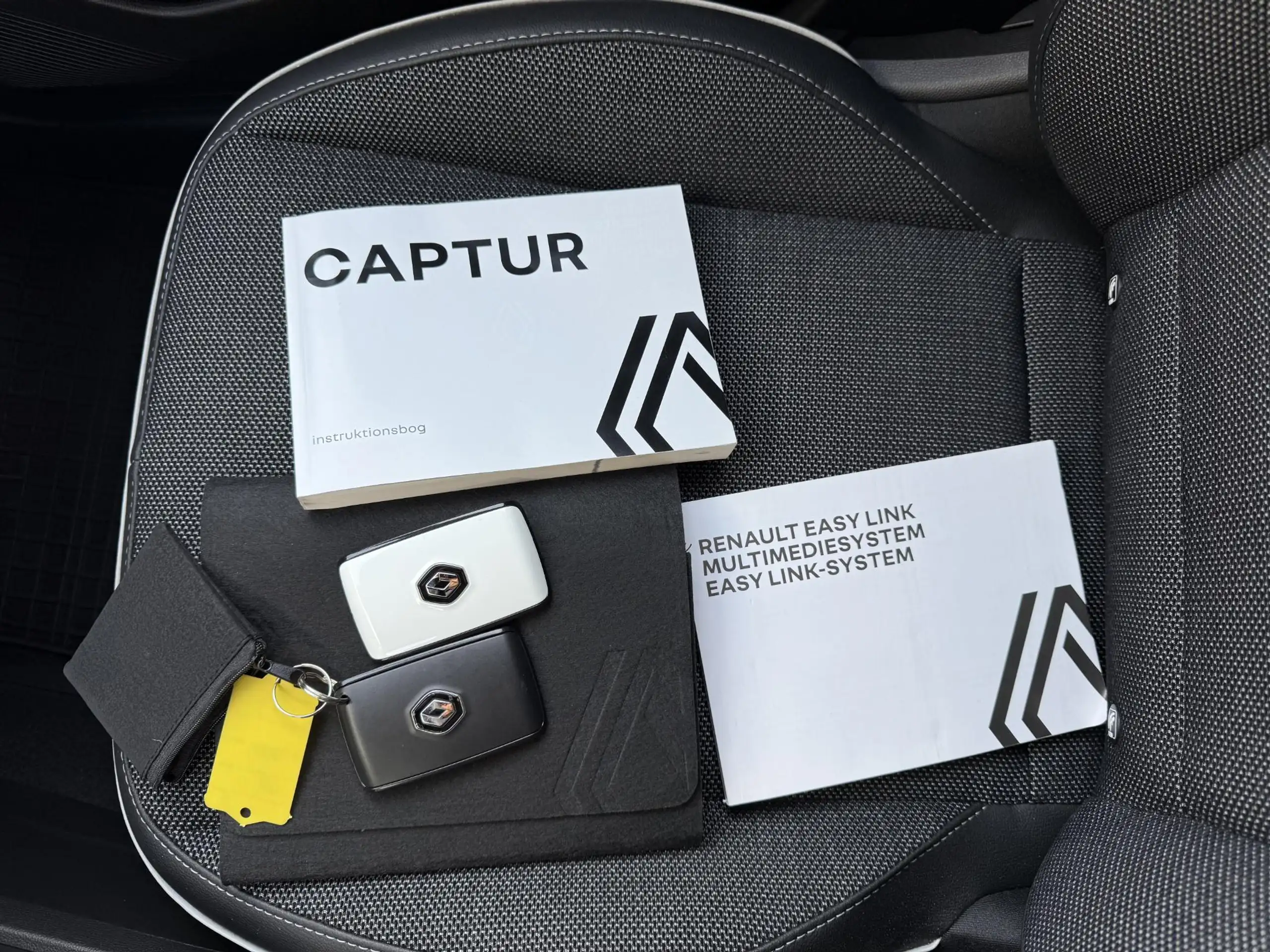 Renault - Captur