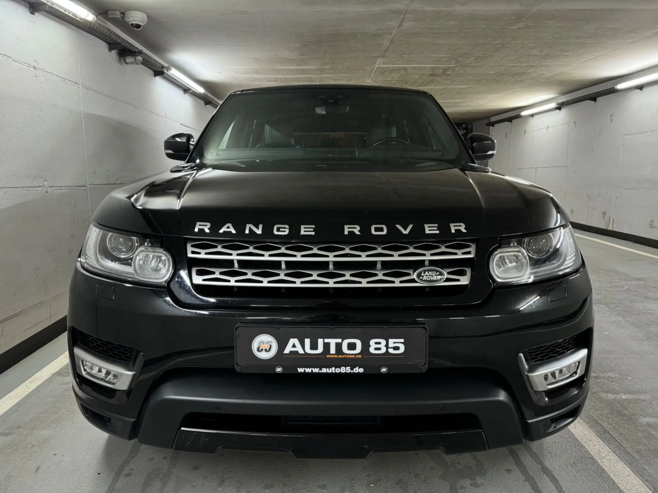 Land Rover - Range Rover Sport