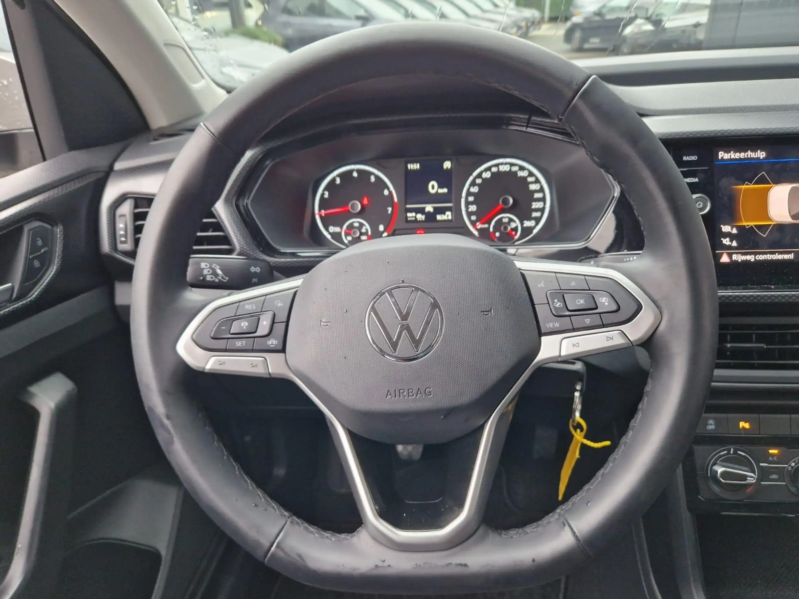 Volkswagen - T-Cross