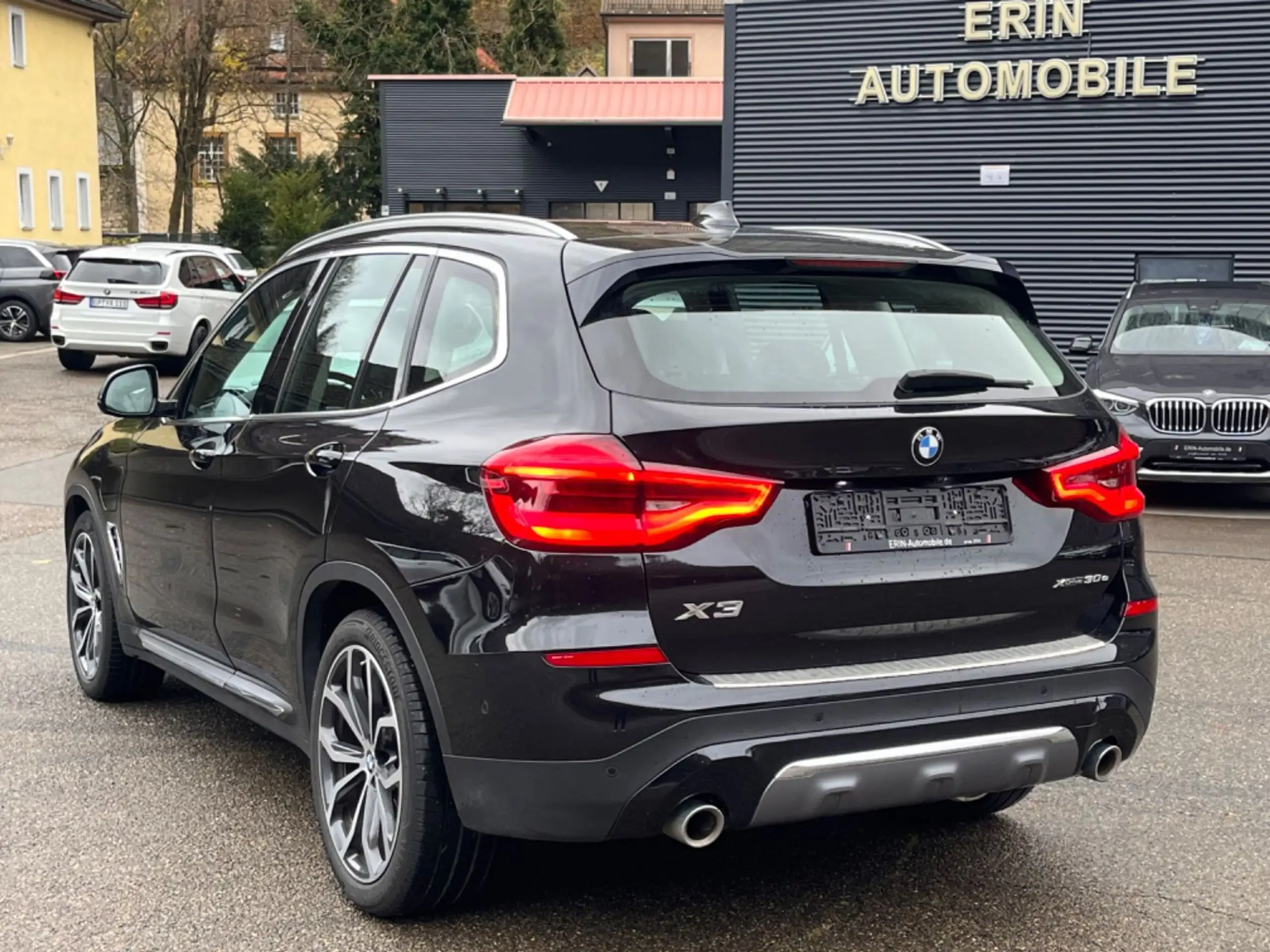 BMW - X3