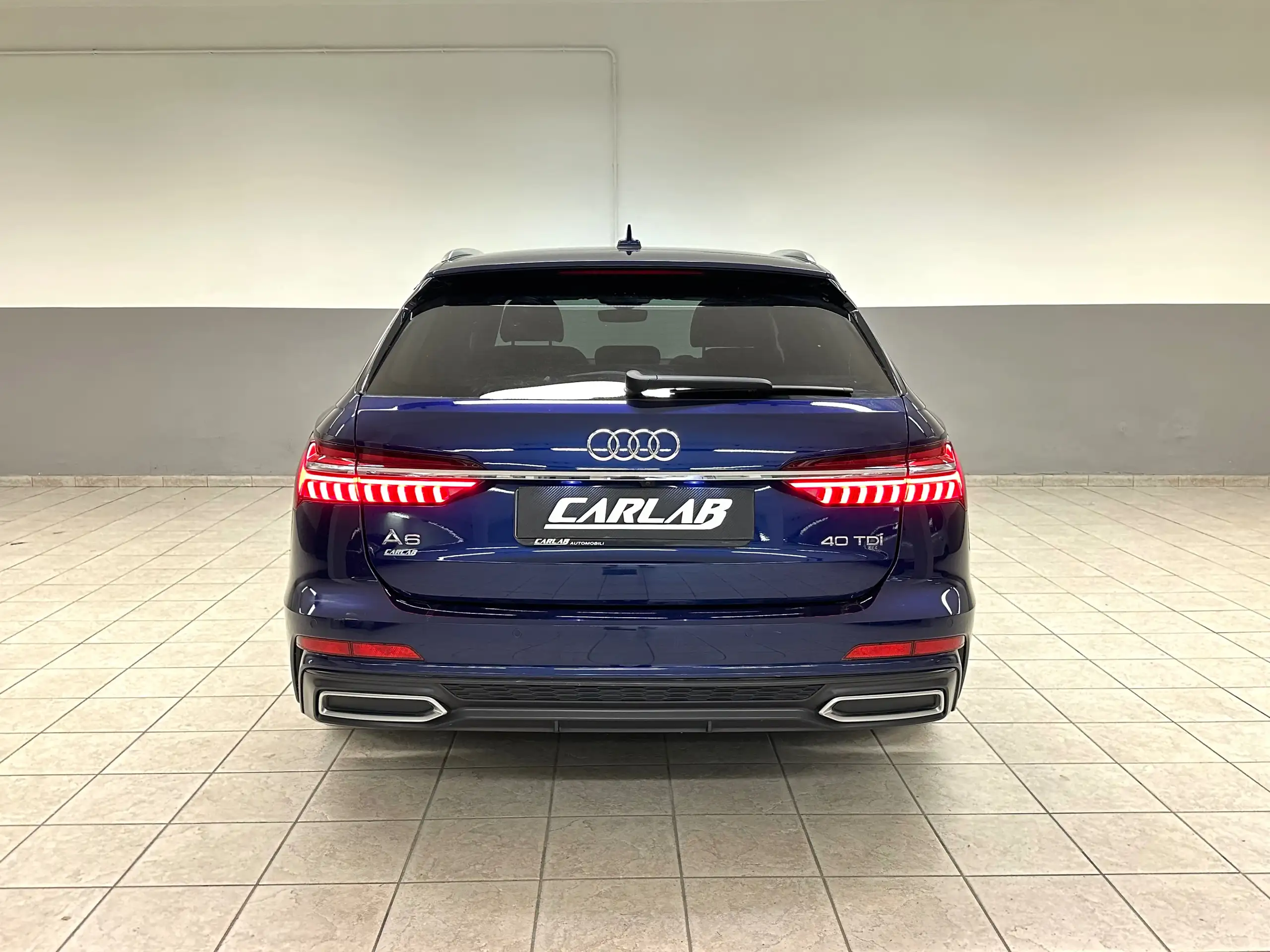 Audi - A6