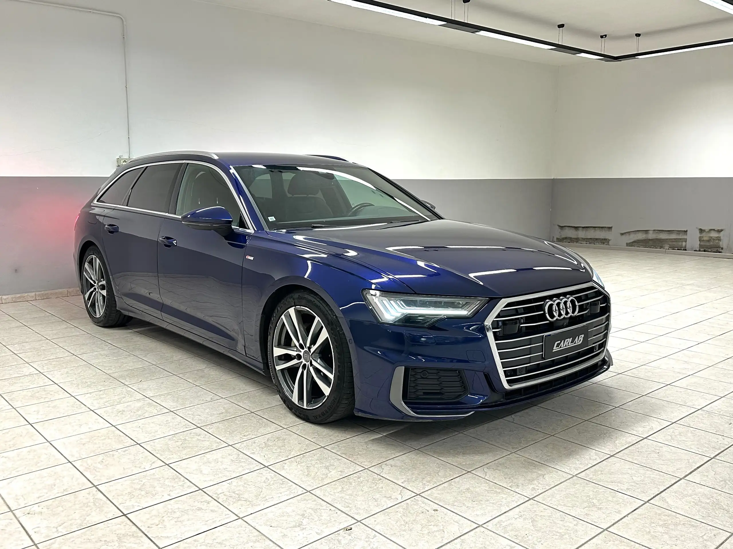 Audi - A6