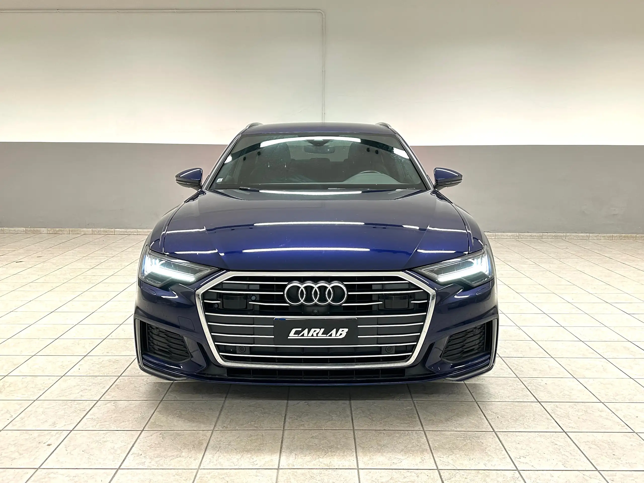 Audi - A6