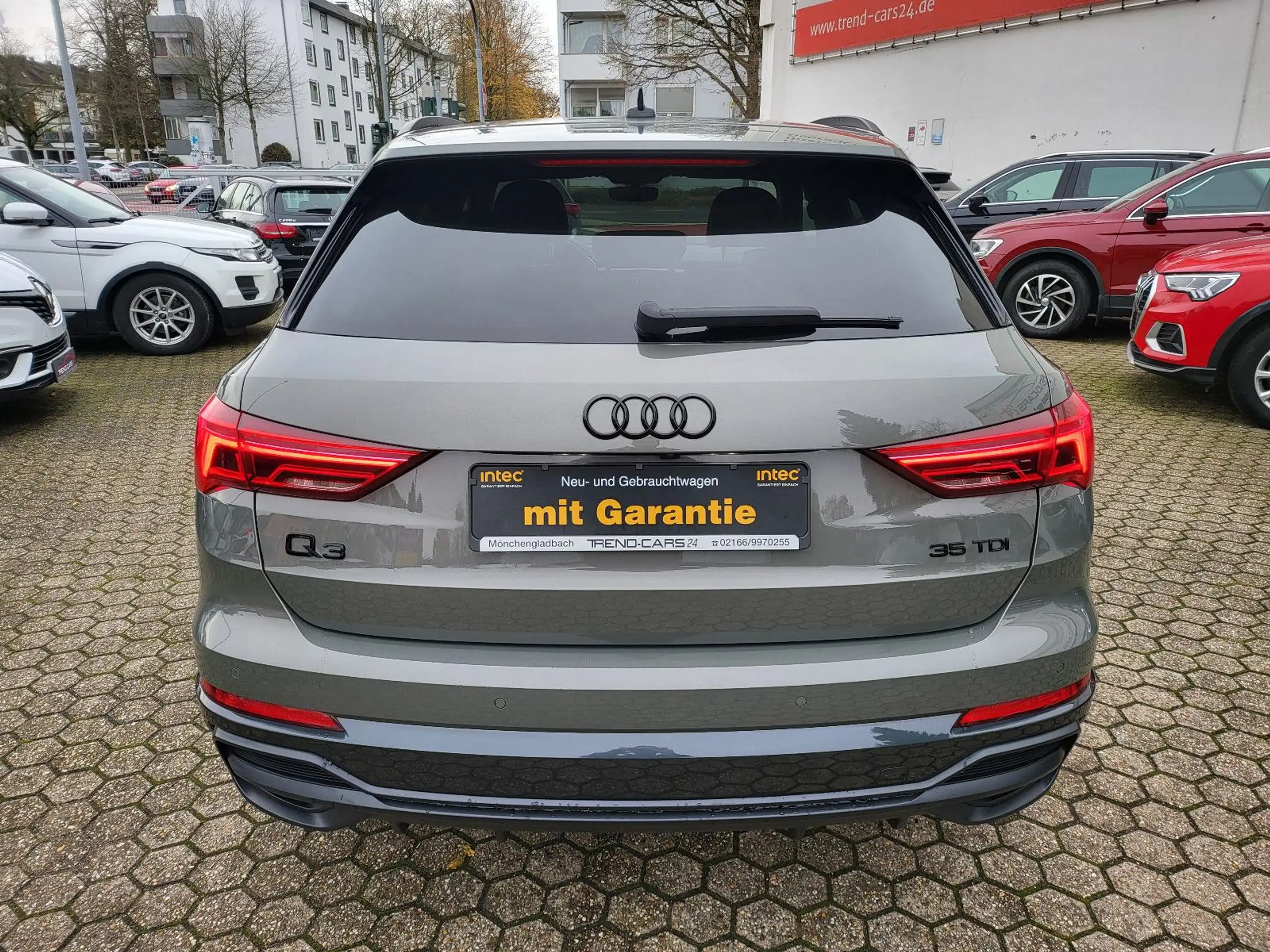 Audi - Q3