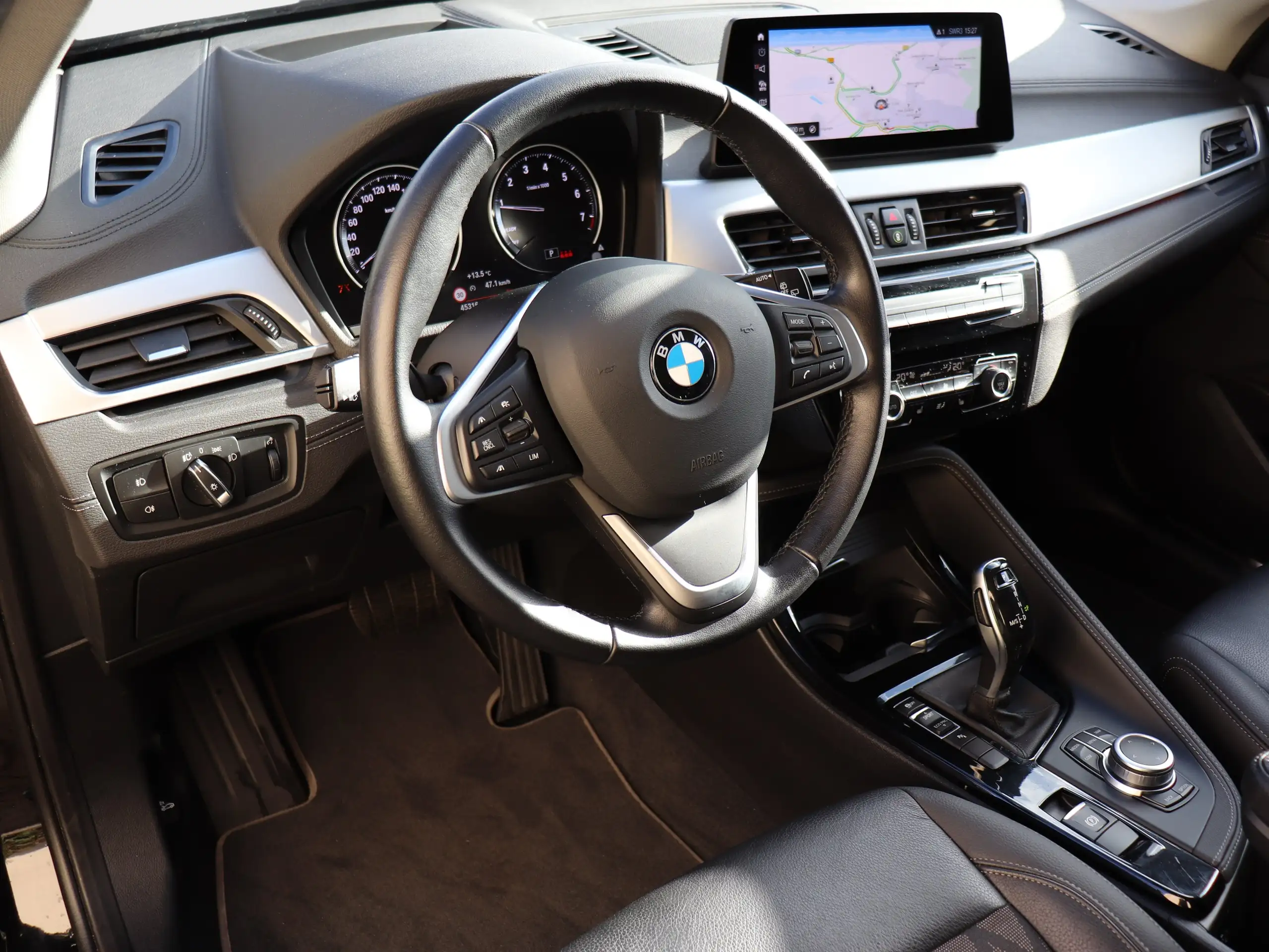 BMW - X1