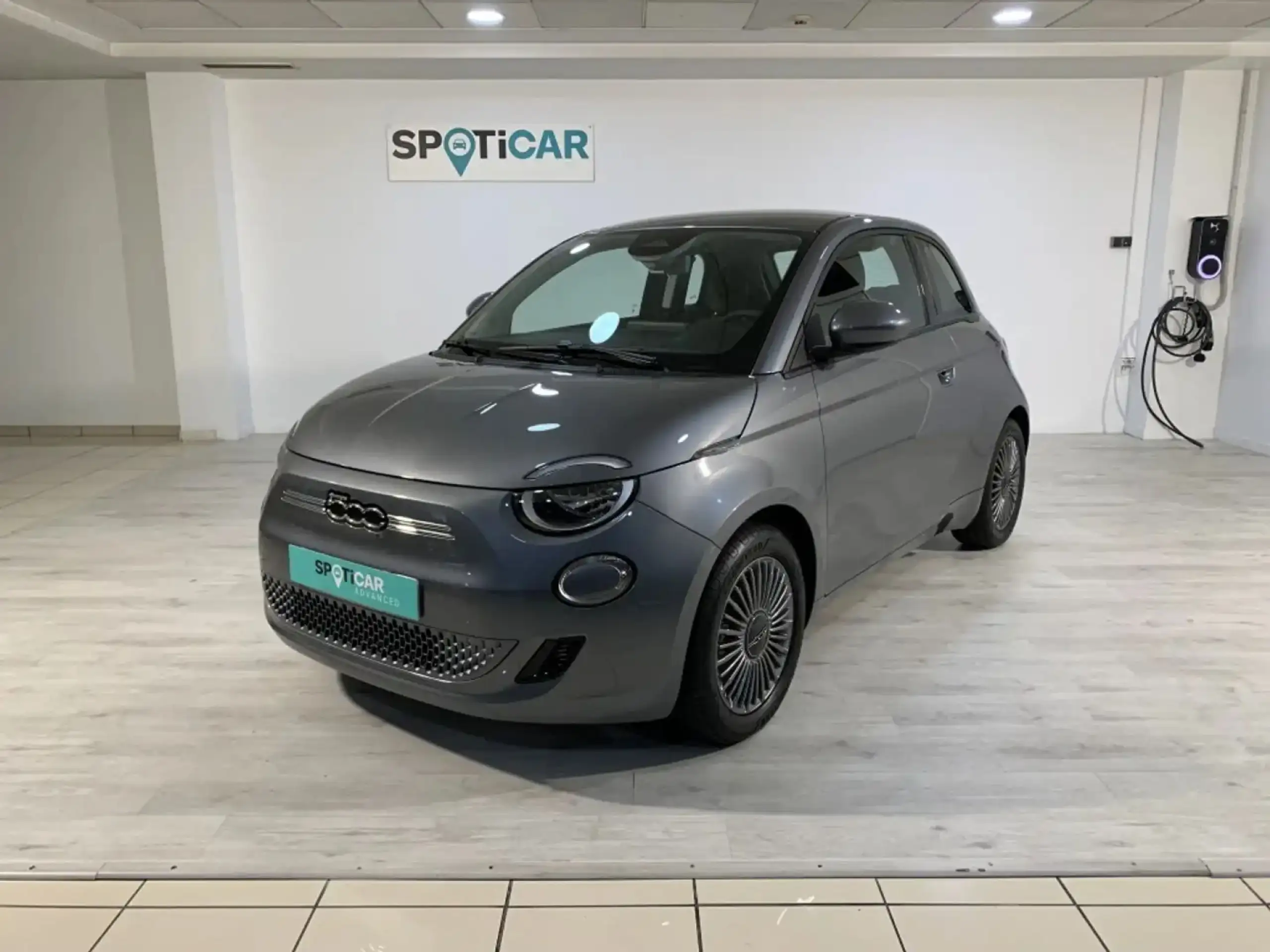 Fiat 500 2023