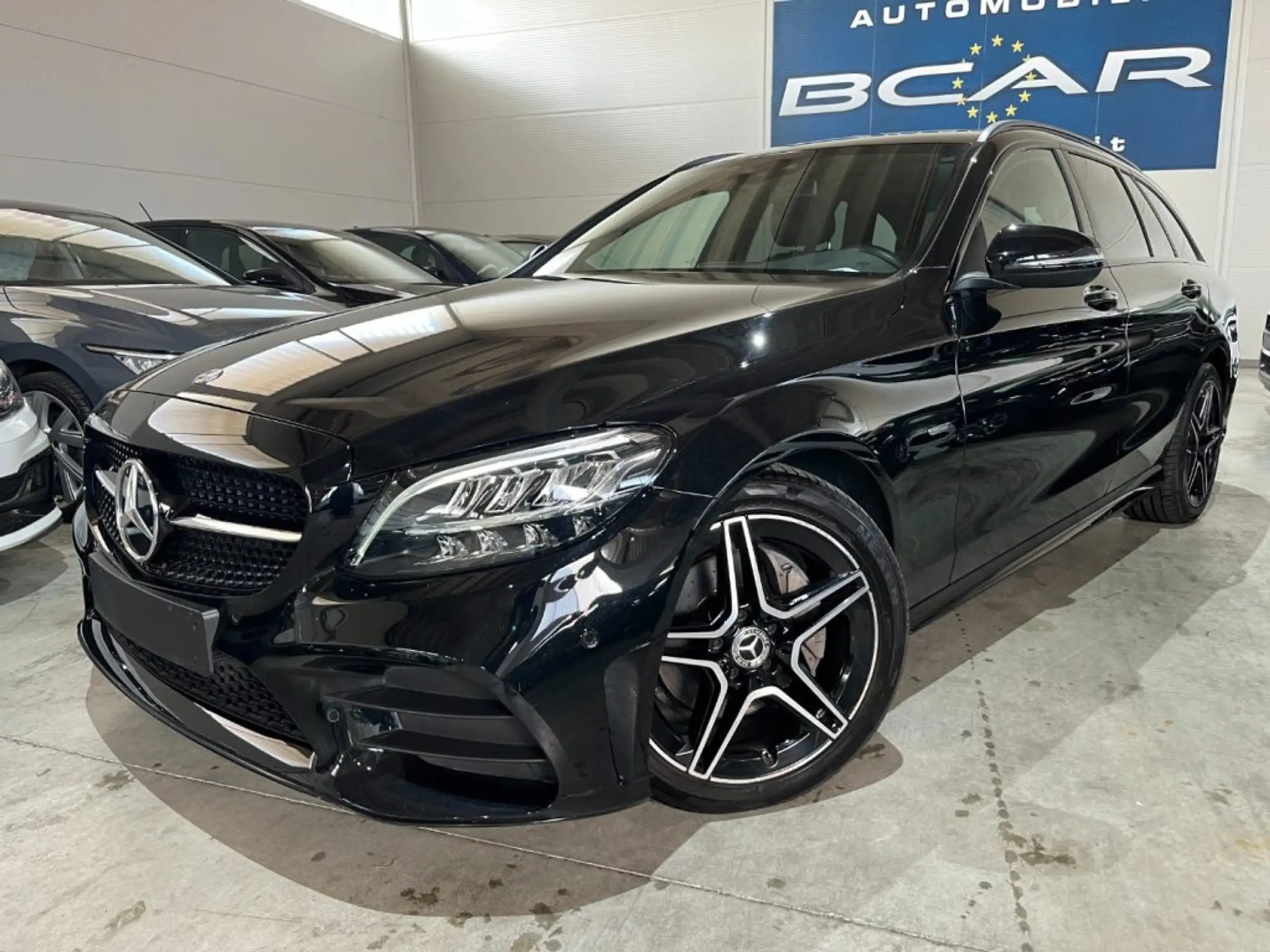 Mercedes-Benz - C 220