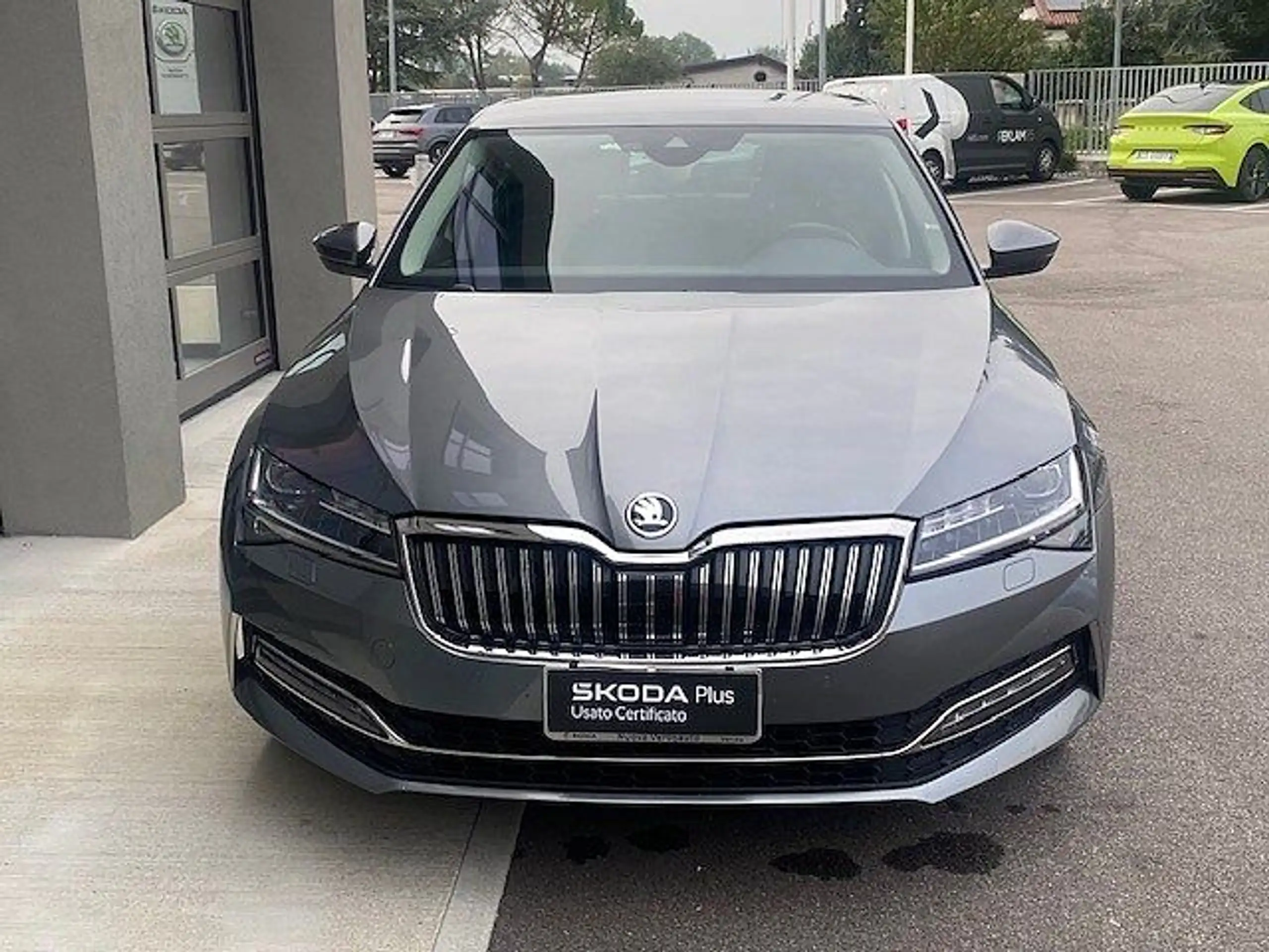 Skoda - Superb